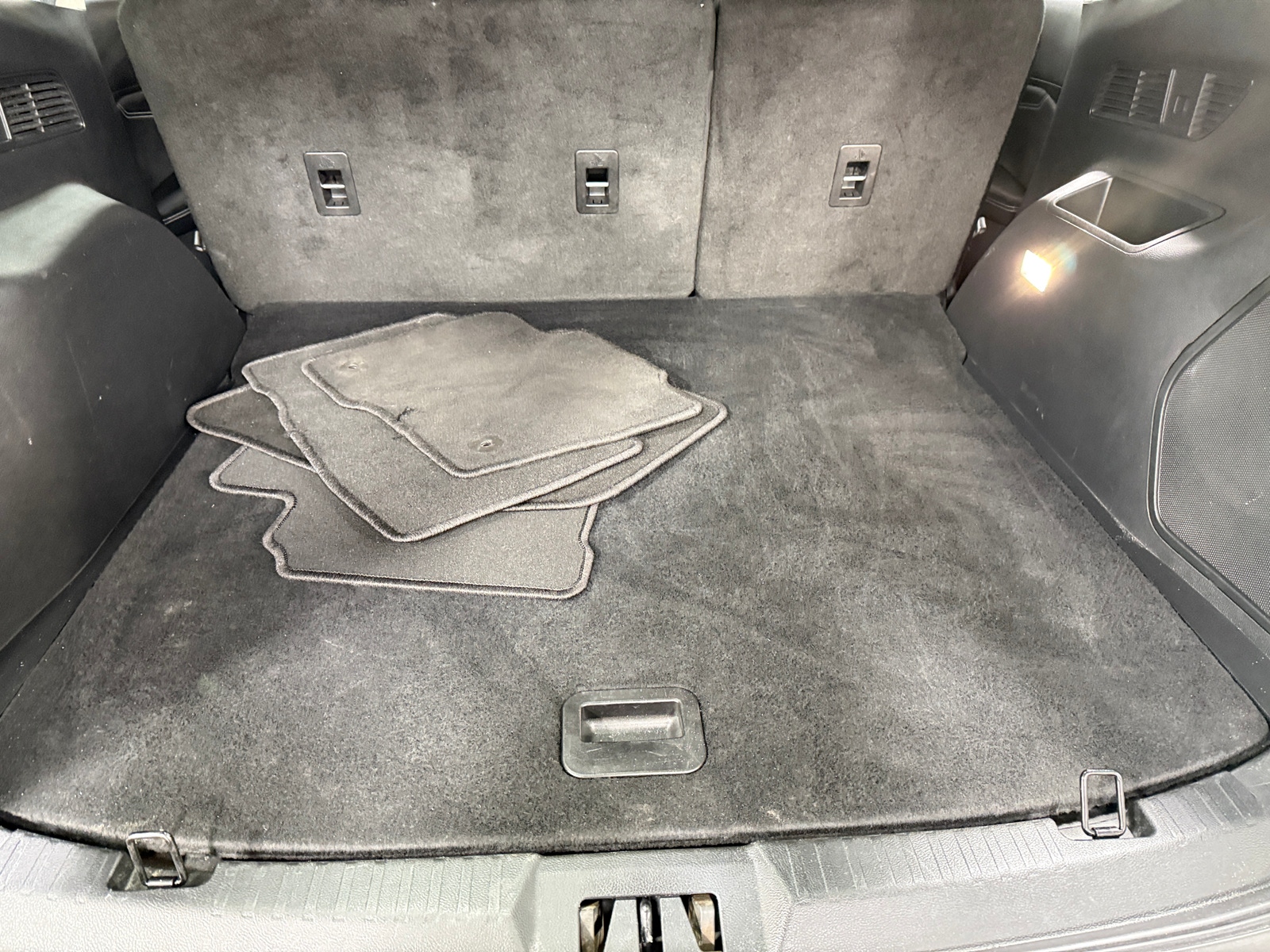 Thumbnail: 2024 Ford Edge - 6