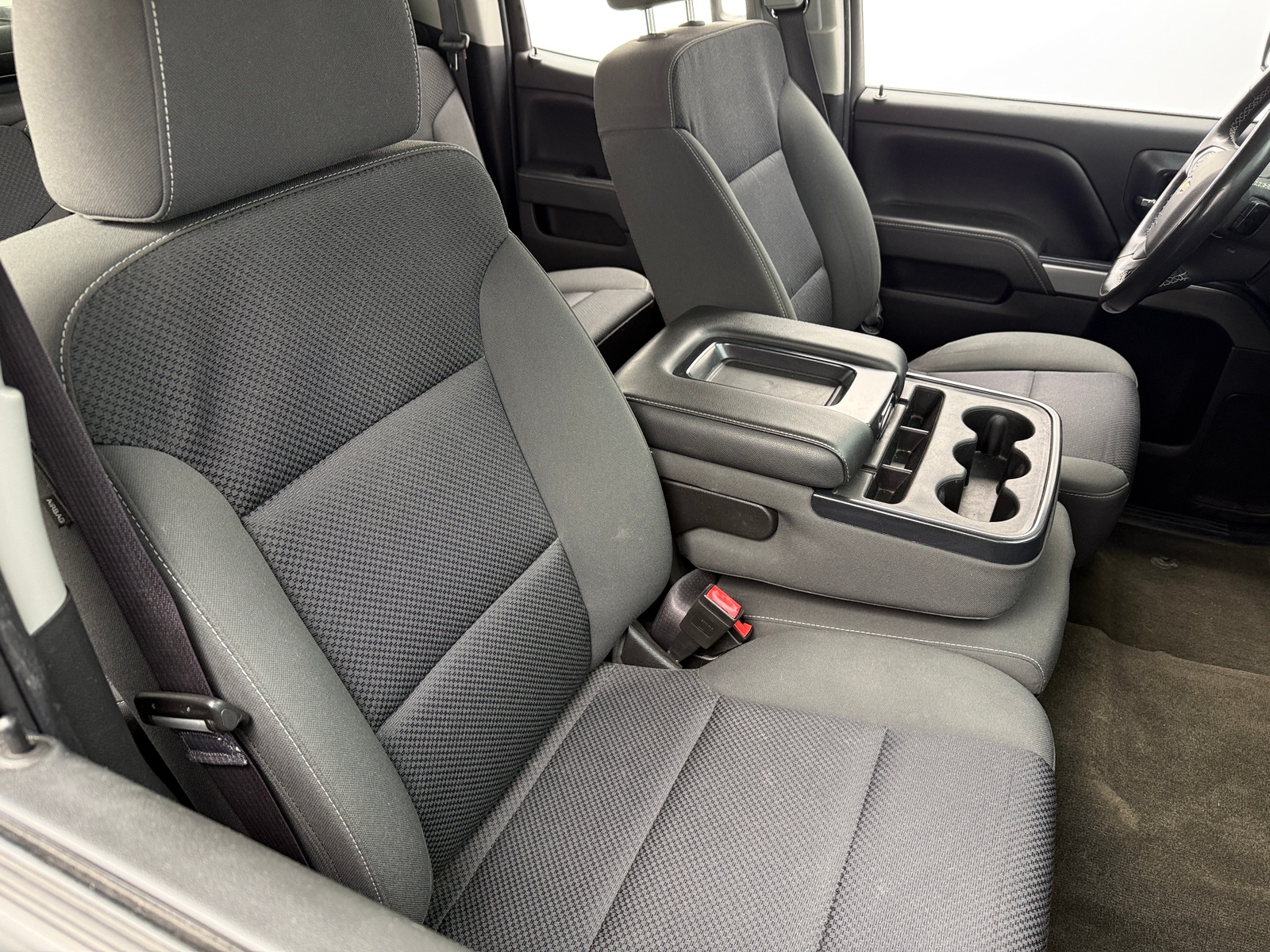 Thumbnail: 2017 Chevrolet Silverado 1500 - 2