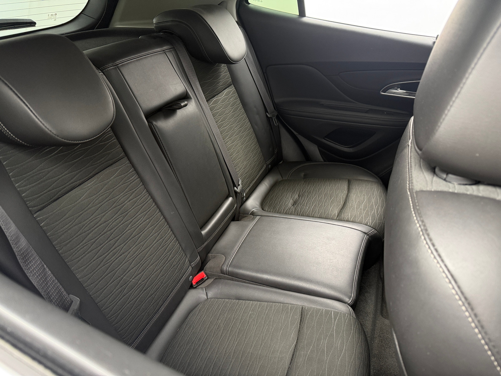 Thumbnail: 2016 Buick Encore - 6