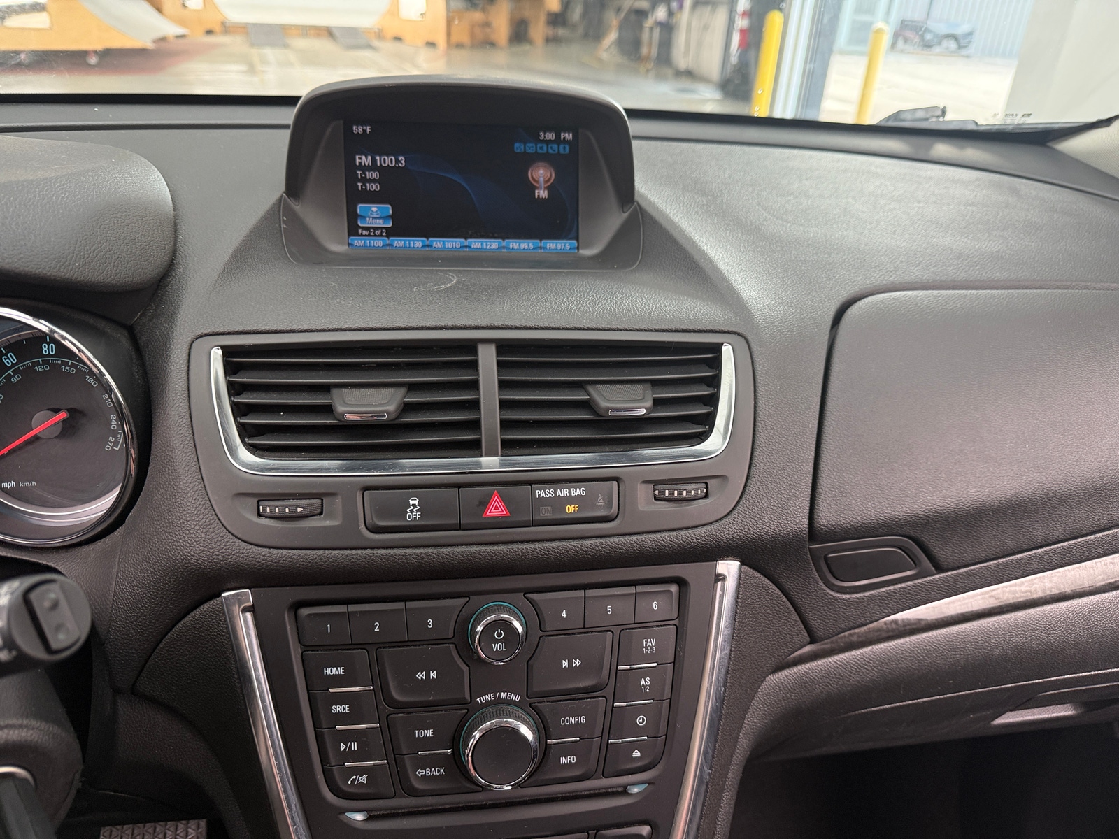 Thumbnail: 2016 Buick Encore - 4