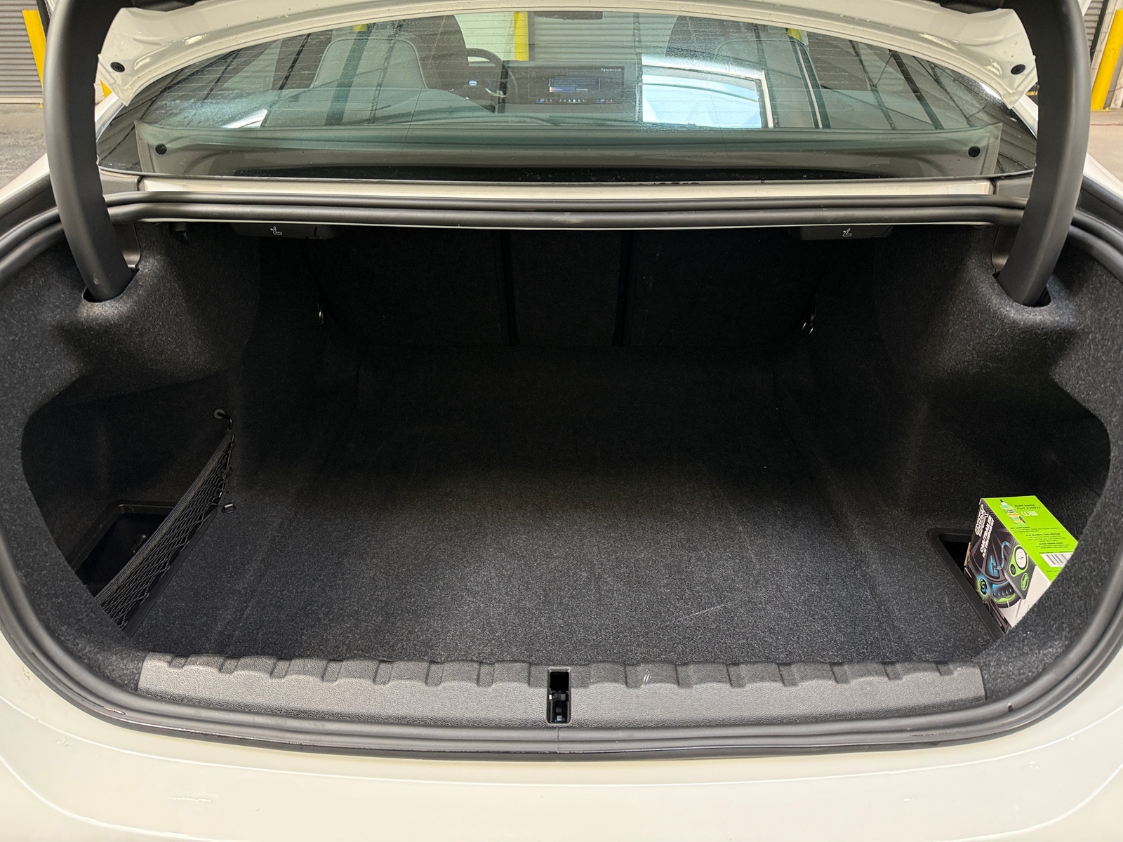 Thumbnail: 2025 BMW 4 Series - 4