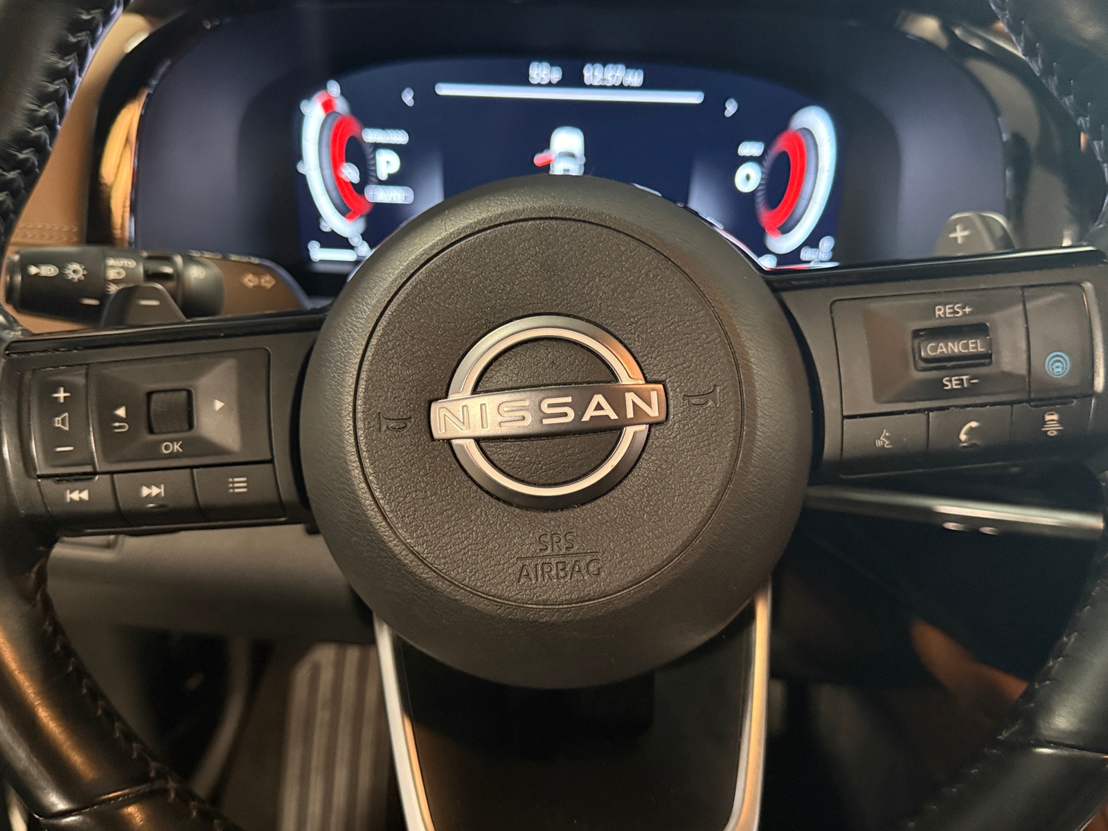 Thumbnail: 2023 Nissan Pathfinder - 4