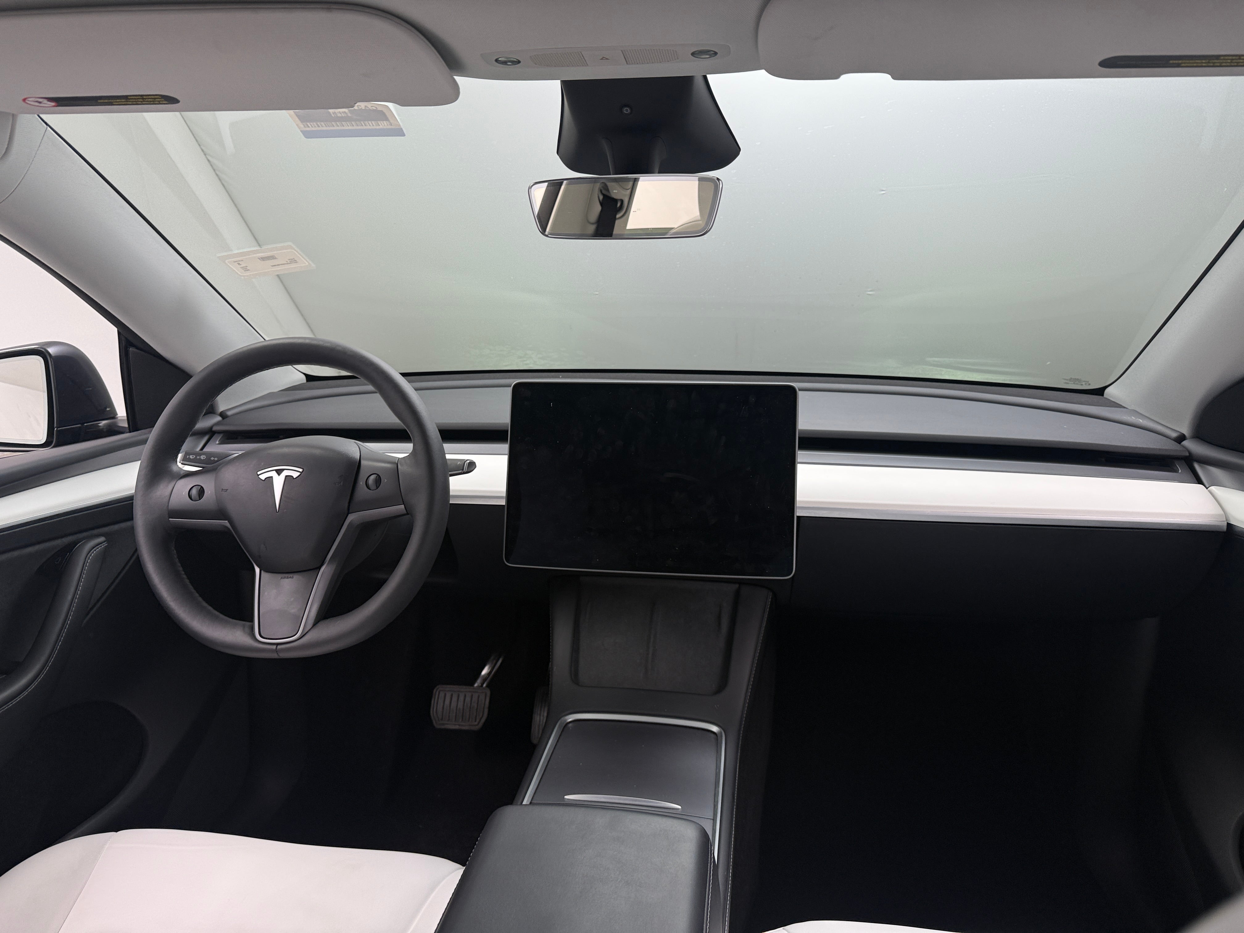 Used 2024 Tesla Model Y Long Range with VIN 7SAYGDED5RF053862 for sale in Oak Creek, WI