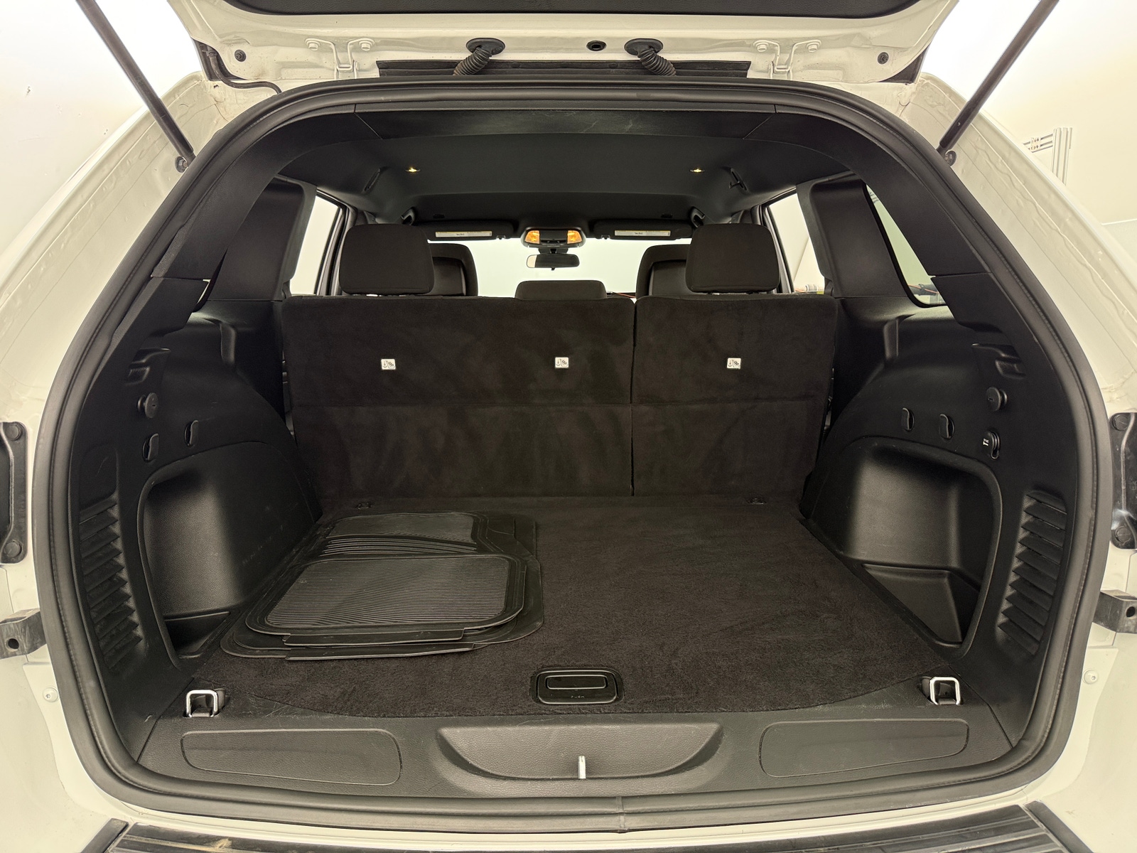 Thumbnail: 2021 Jeep Grand Cherokee - 7