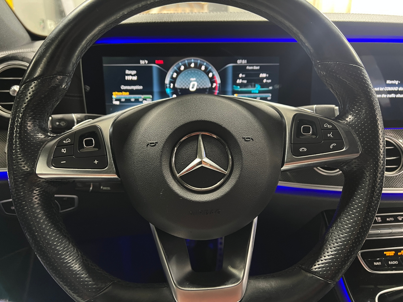 Thumbnail: 2017 Mercedes-Benz E-Class - 4