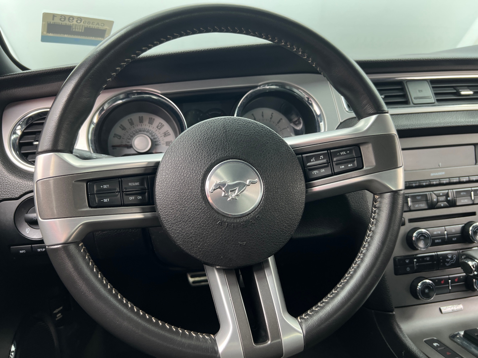 Thumbnail: 2011 Ford Mustang - 3