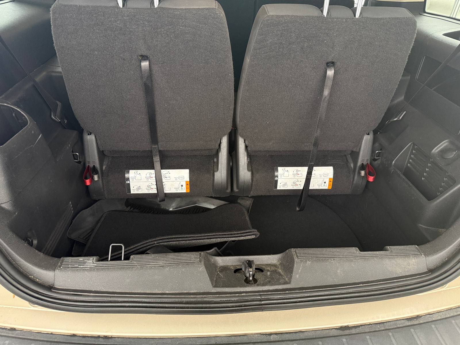 Thumbnail: 2018 Ford Flex - 7