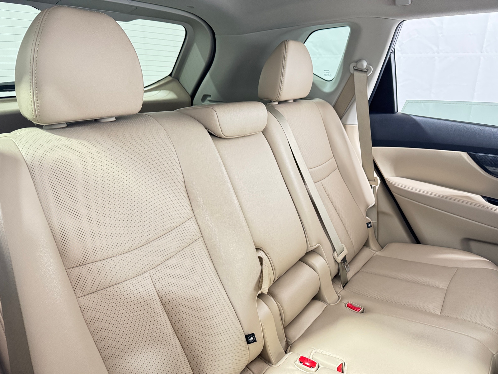 Thumbnail: 2016 Nissan Rogue - 5