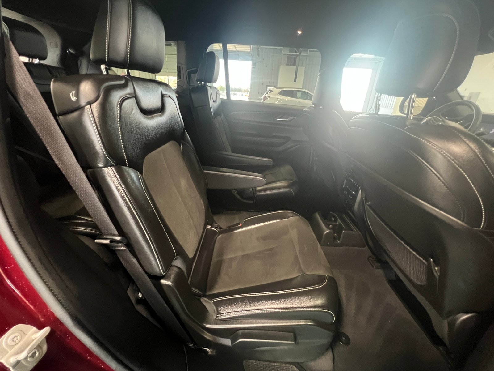 Thumbnail: 2023 Jeep Grand Cherokee L - 6