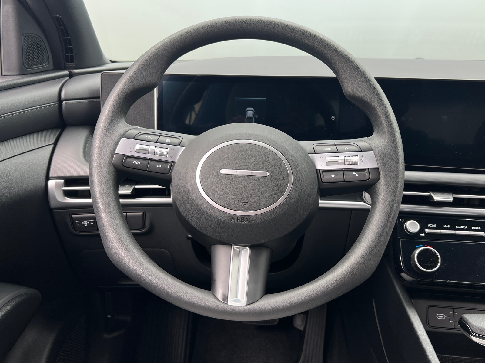 Thumbnail: 2025 Hyundai Santa Cruz - 4