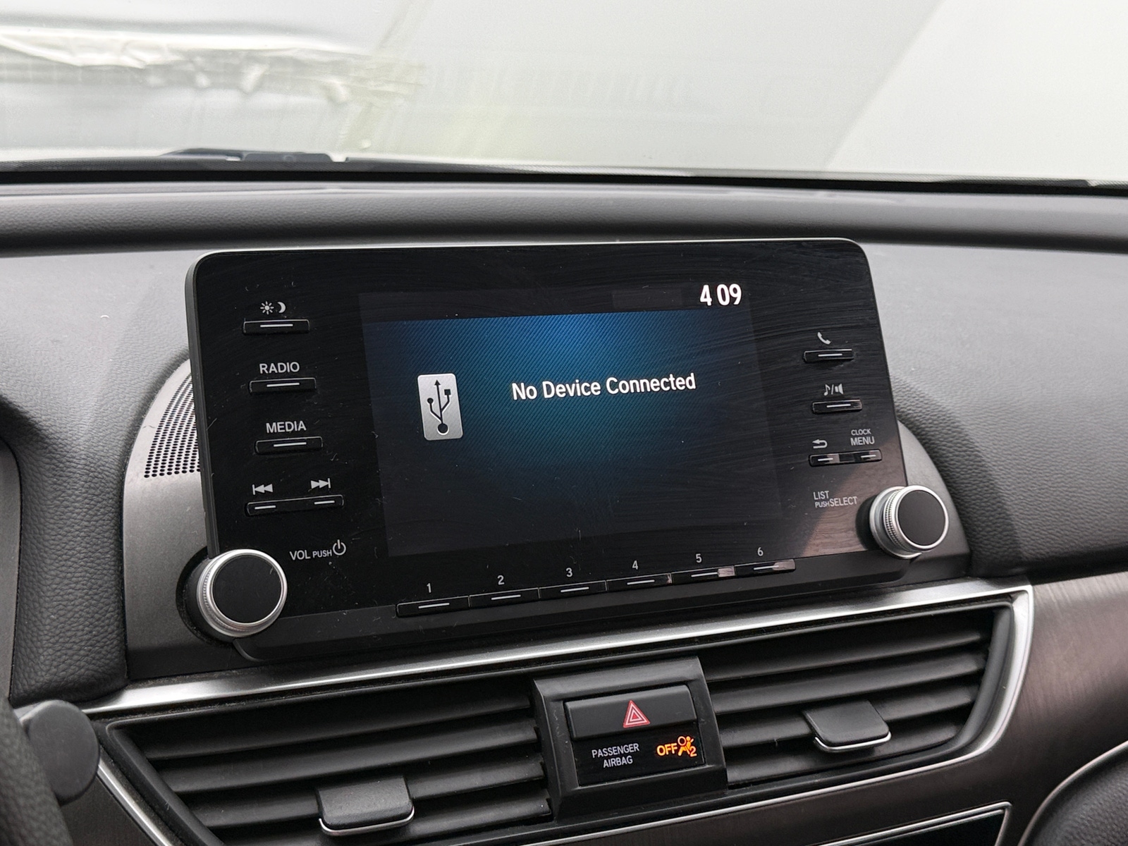 Thumbnail: 2019 Honda Accord - 4