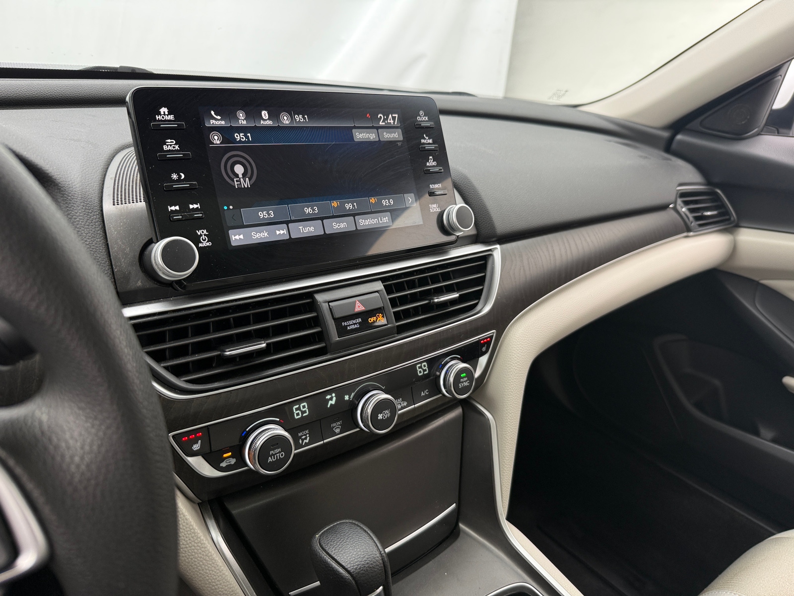 Thumbnail: 2018 Honda Accord - 4