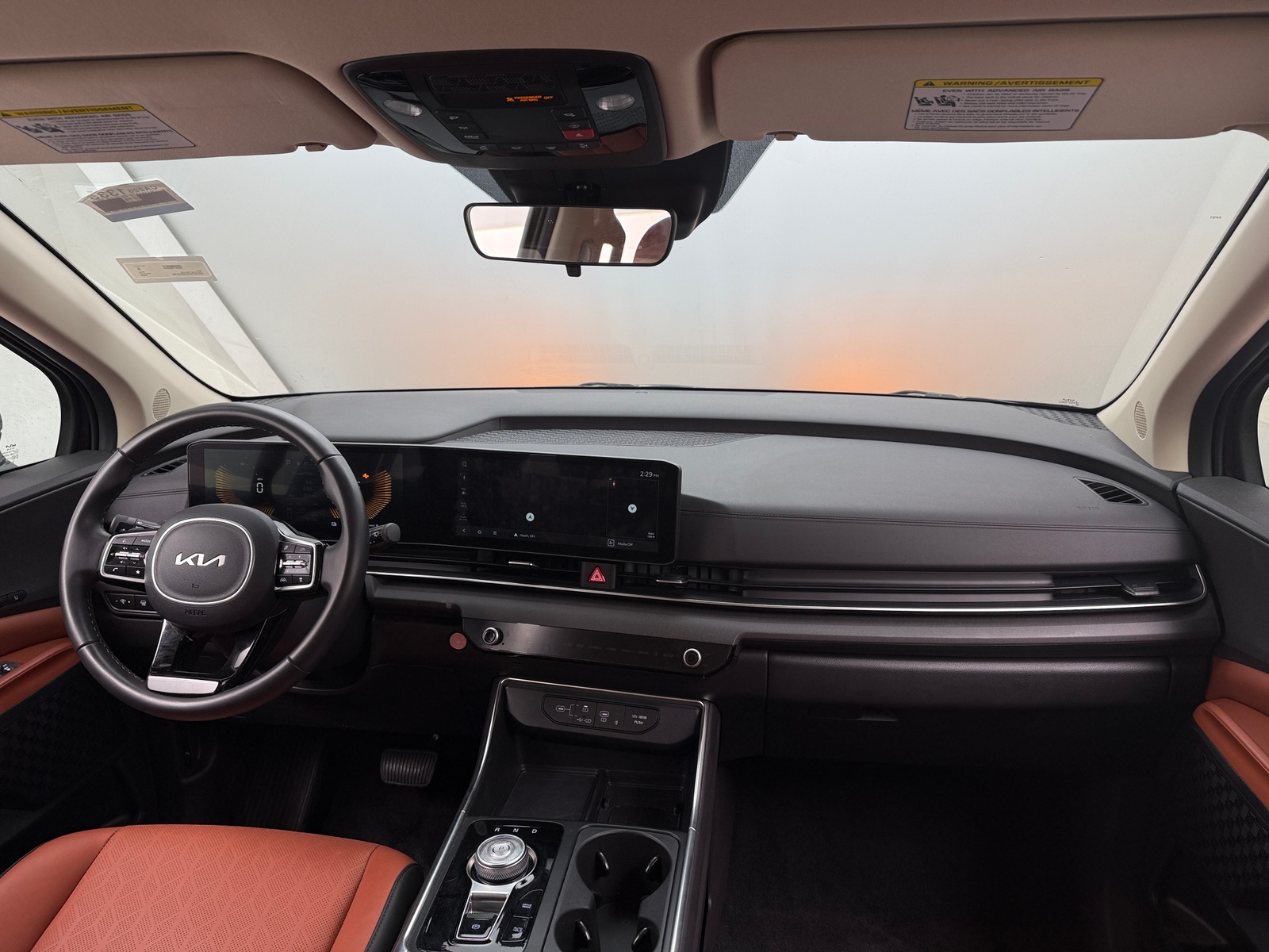 Thumbnail: 2025 Kia Carnival - 2