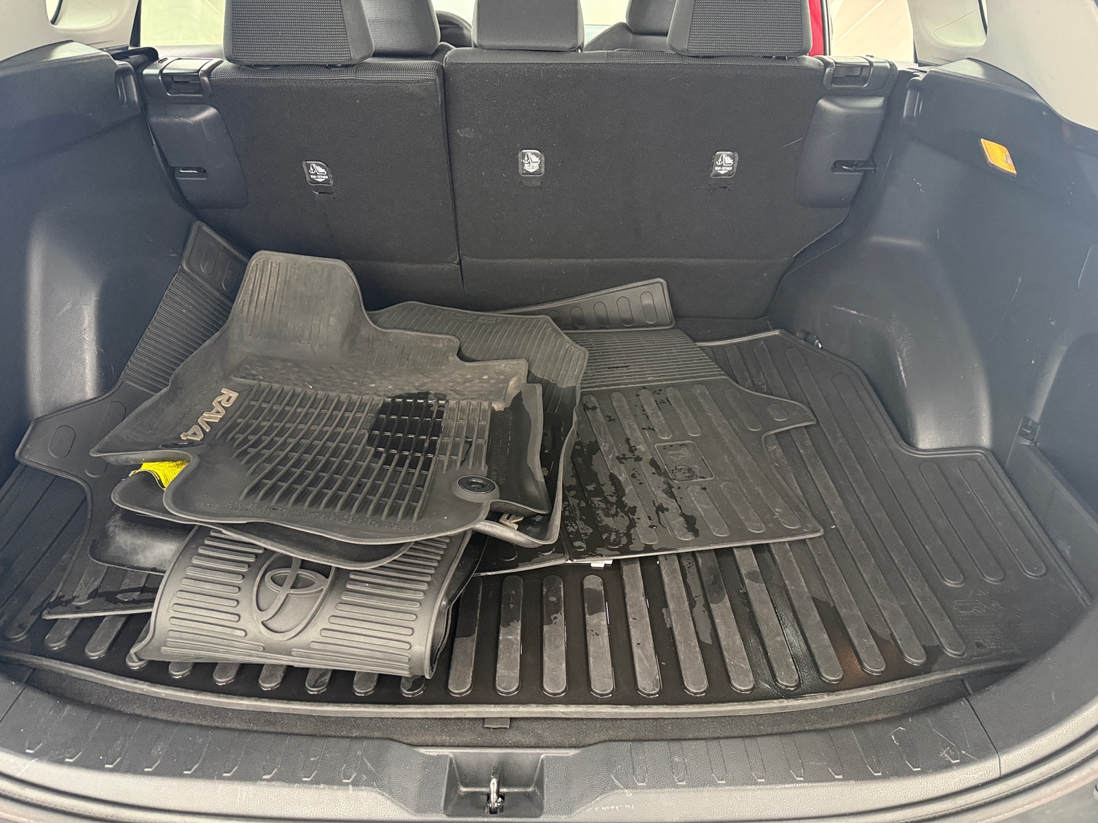 Thumbnail: 2019 Toyota RAV4 - 7