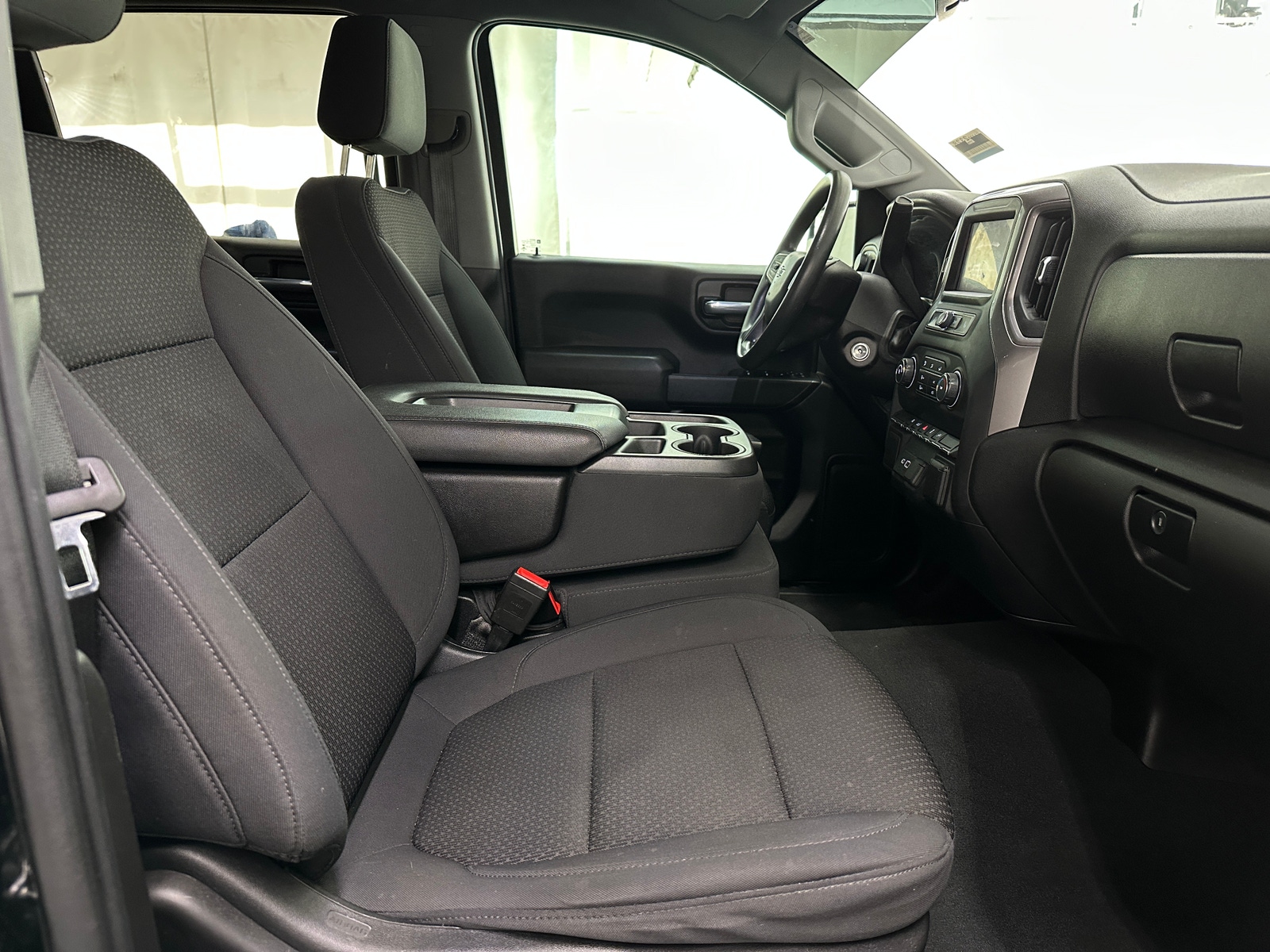 Thumbnail: 2021 Chevrolet Silverado 1500 - 2