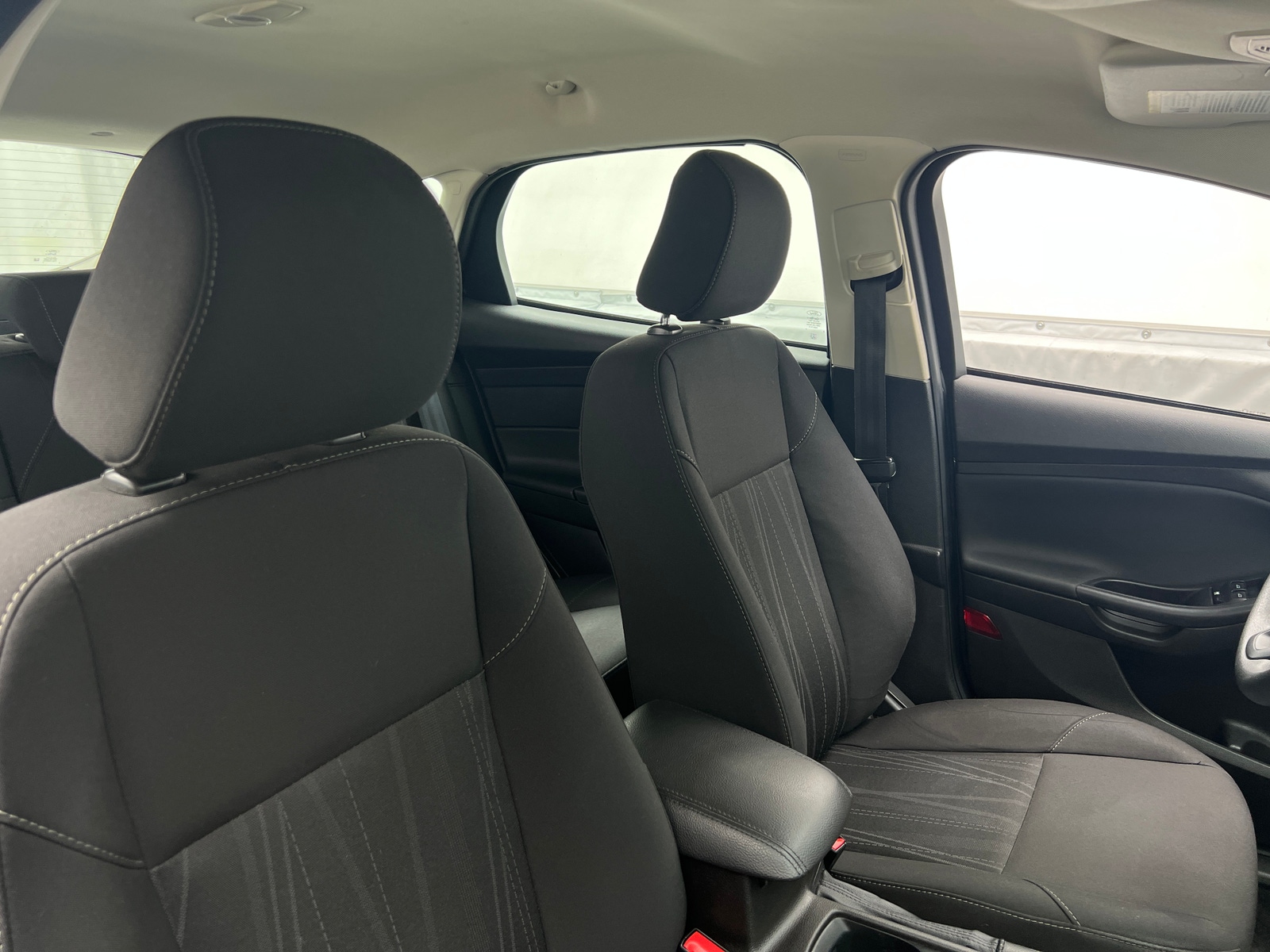 Thumbnail: 2016 Ford Focus - 2