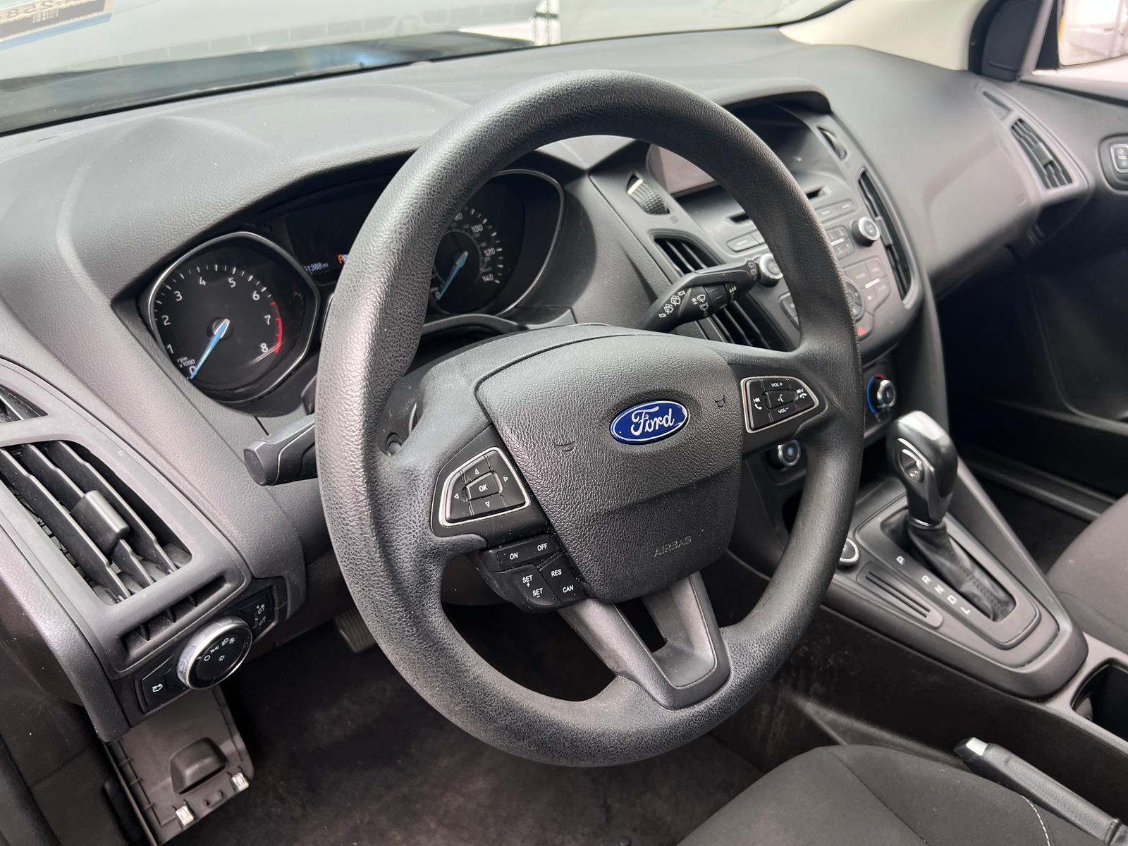 Thumbnail: 2016 Ford Focus - 5