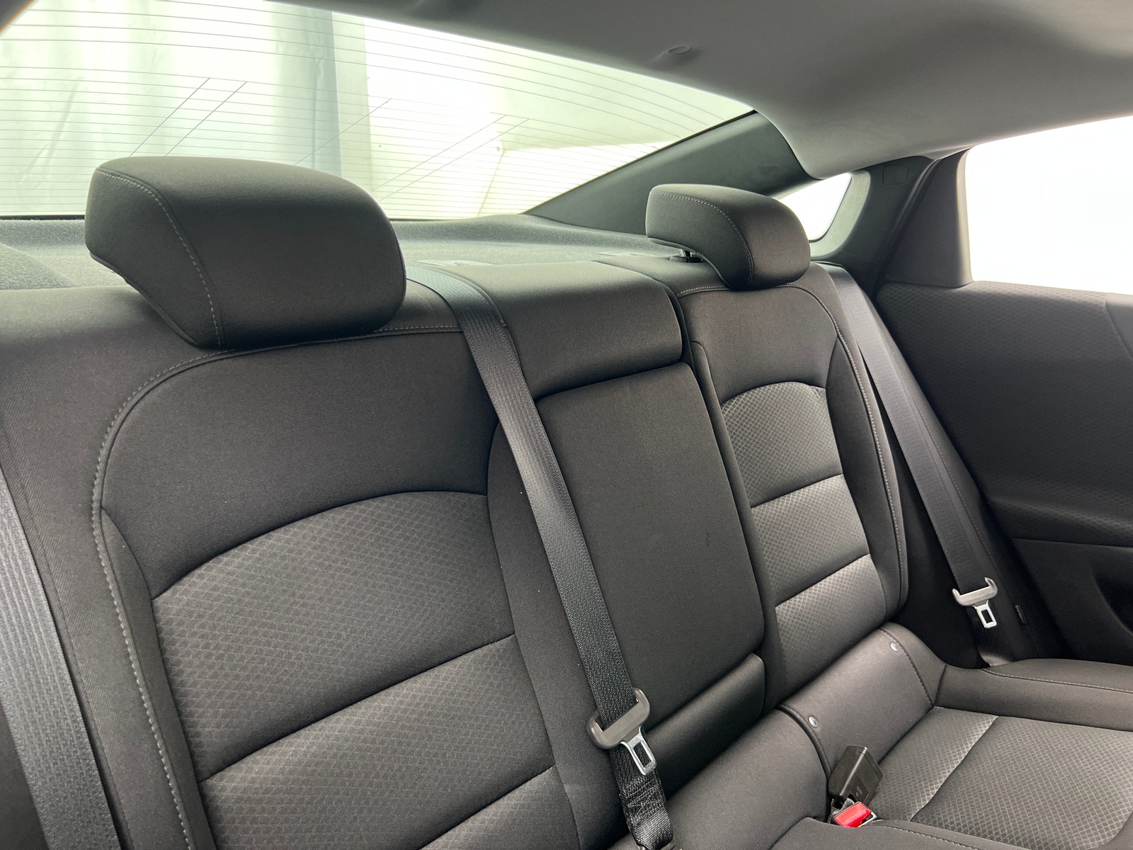 Thumbnail: 2017 Chevrolet Malibu - 6