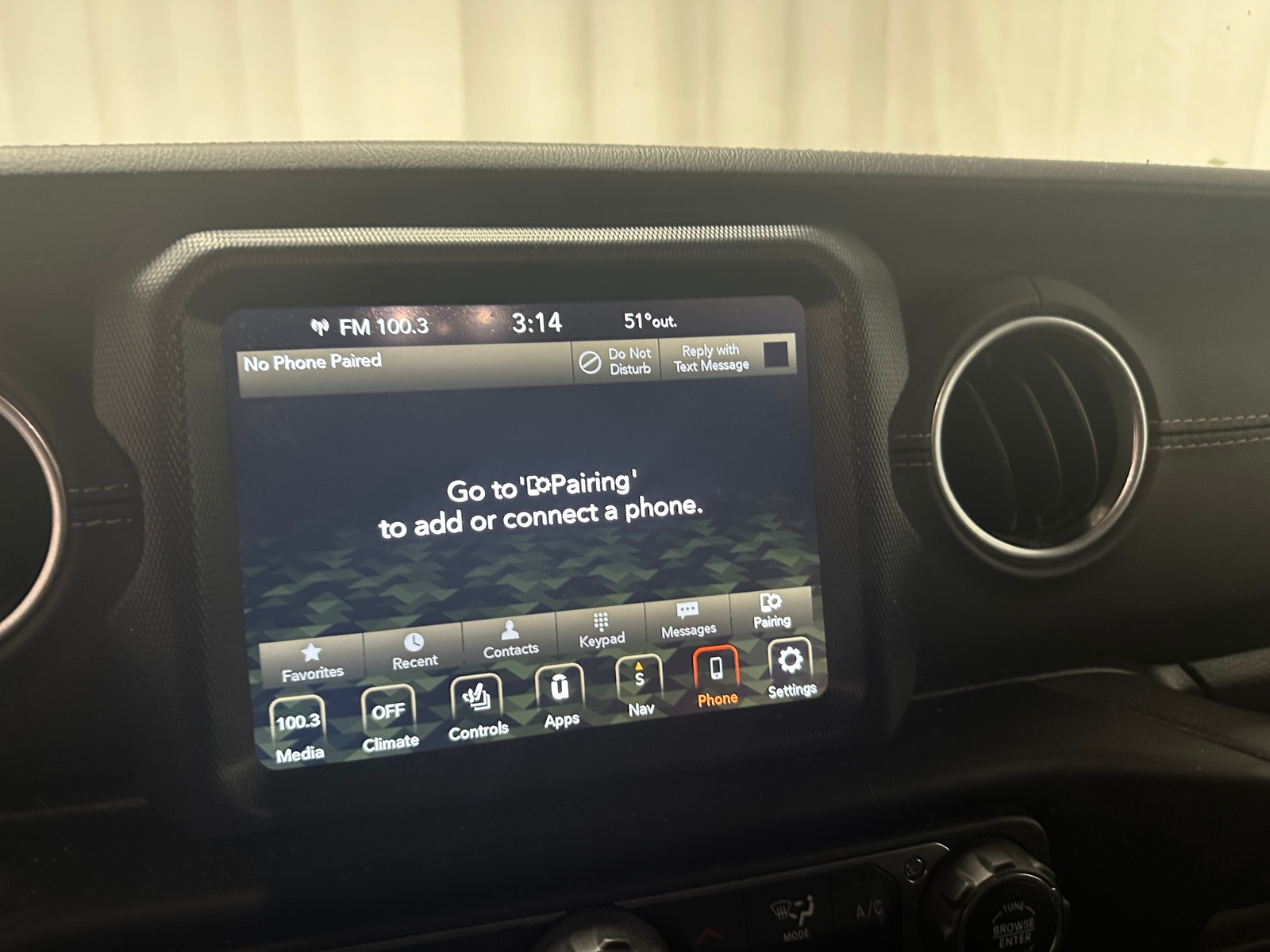 Thumbnail: 2021 Jeep Wrangler - 3