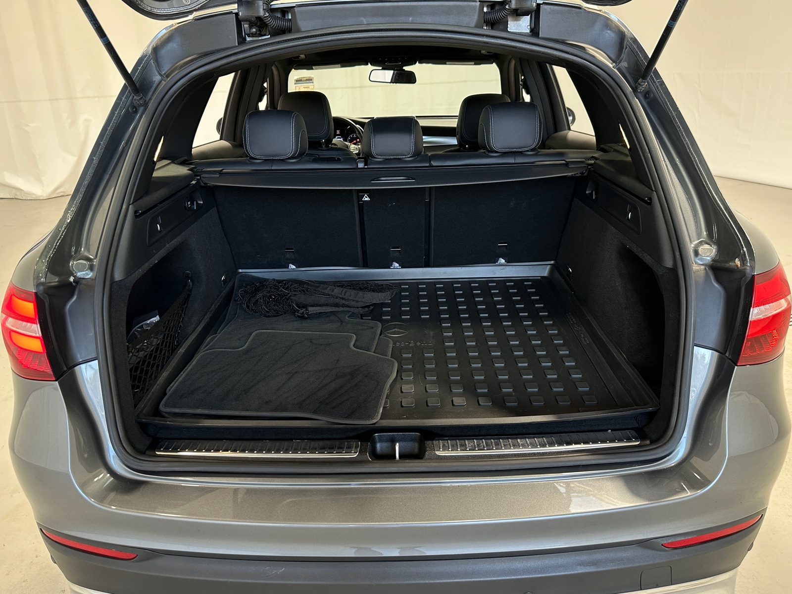 Thumbnail: 2018 Mercedes-Benz GLC - 6