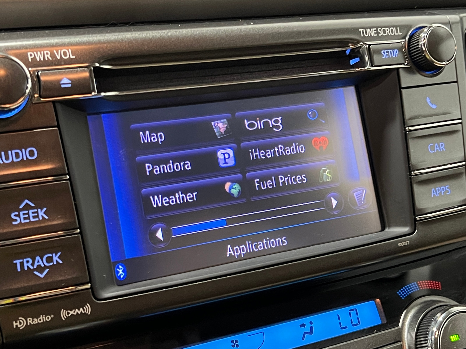 Thumbnail: 2013 Toyota RAV4 - 4