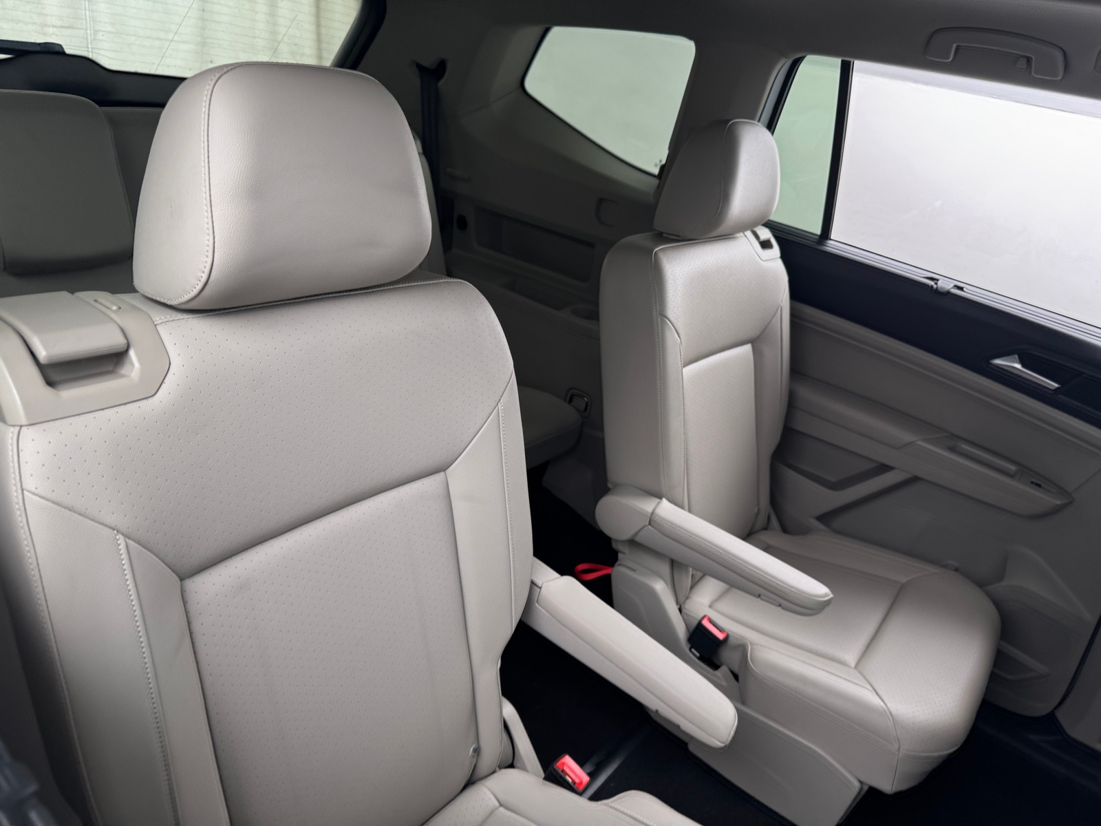 Thumbnail: 2020 Volkswagen Atlas - 5