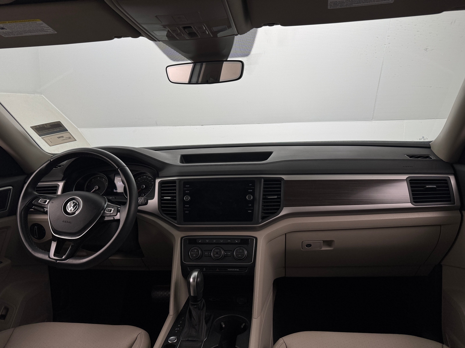 Thumbnail: 2020 Volkswagen Atlas - 2