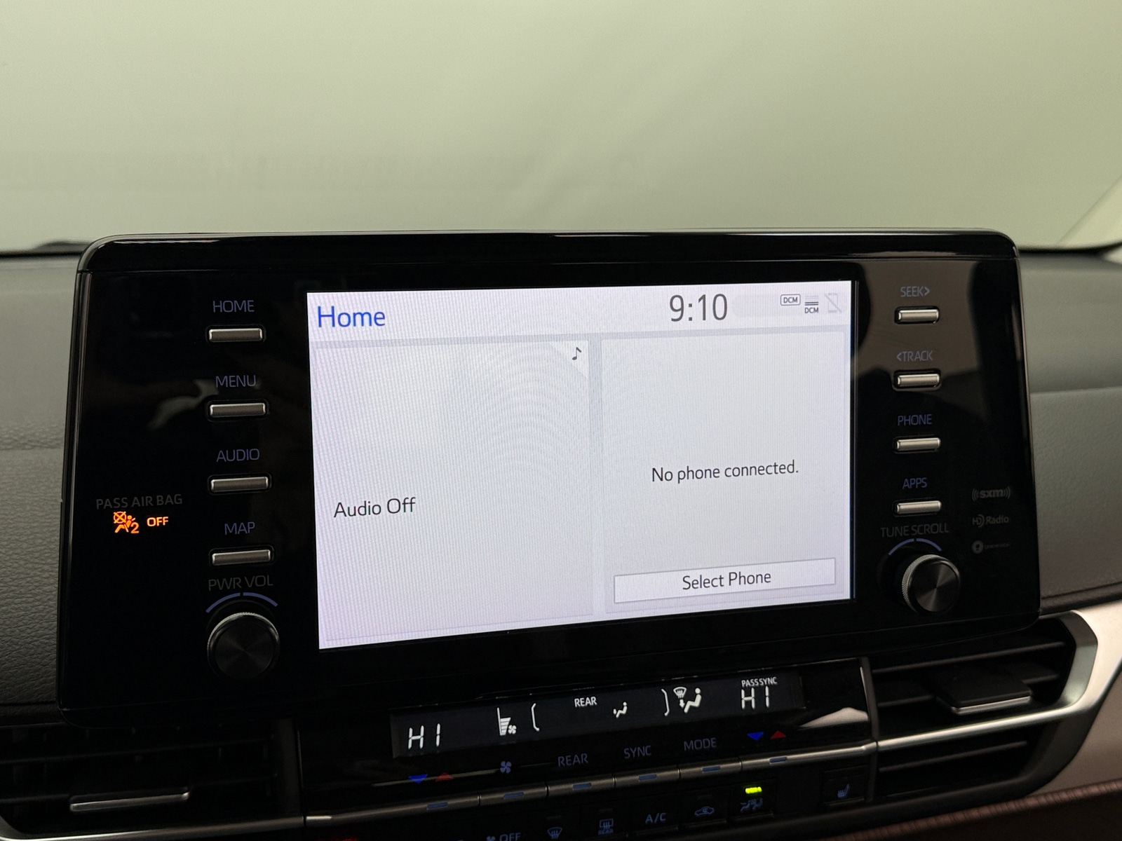 Thumbnail: 2023 Toyota Sienna - 3