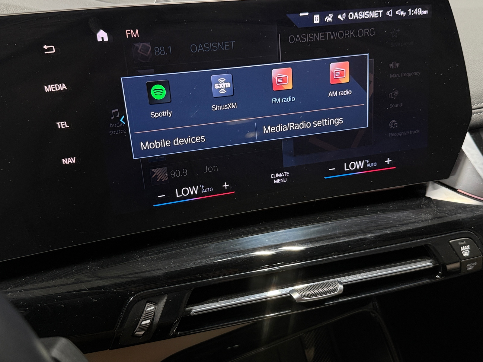 Thumbnail: 2023 BMW X1 - 3