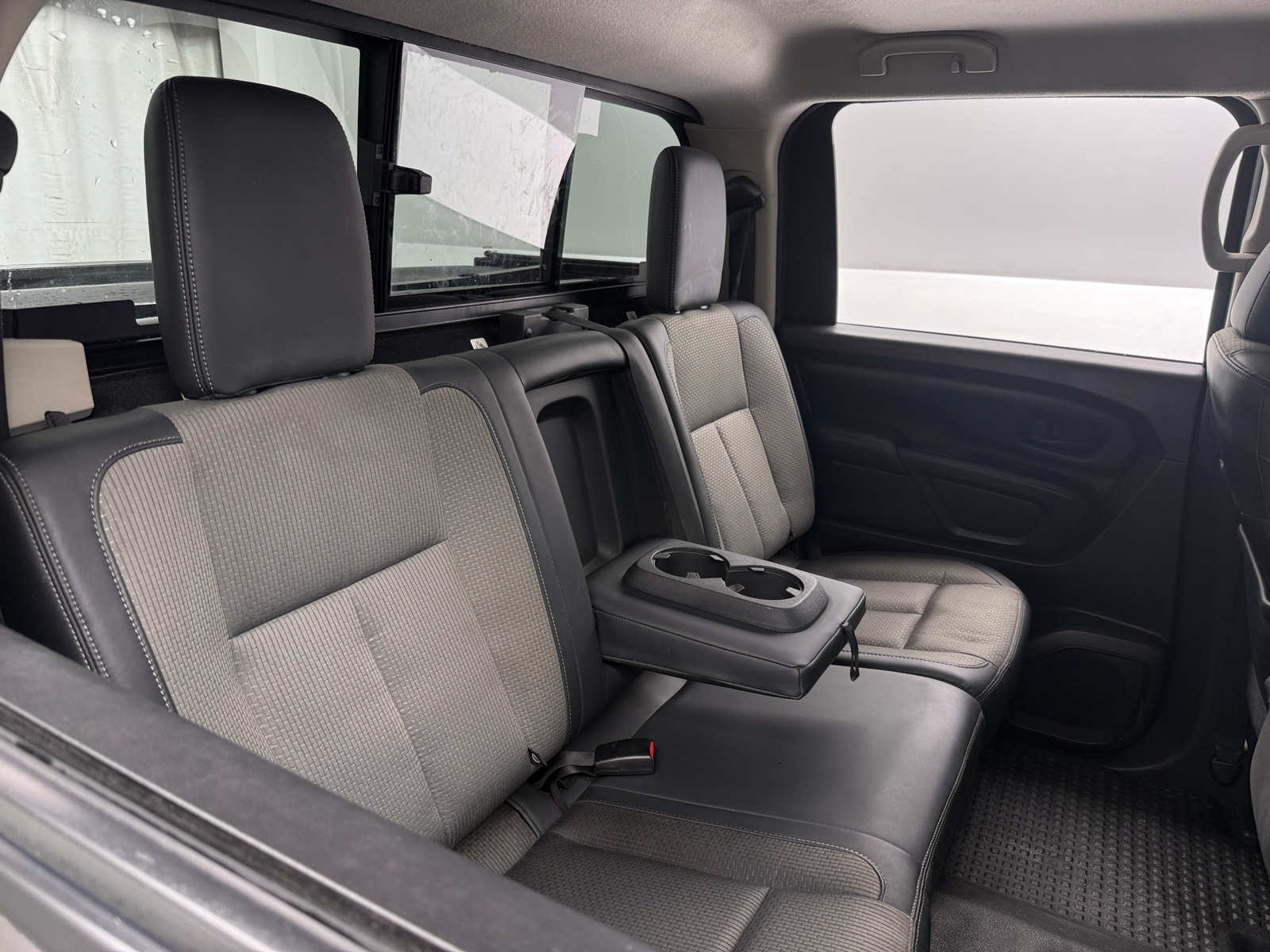 Thumbnail: 2017 Nissan Titan - 6