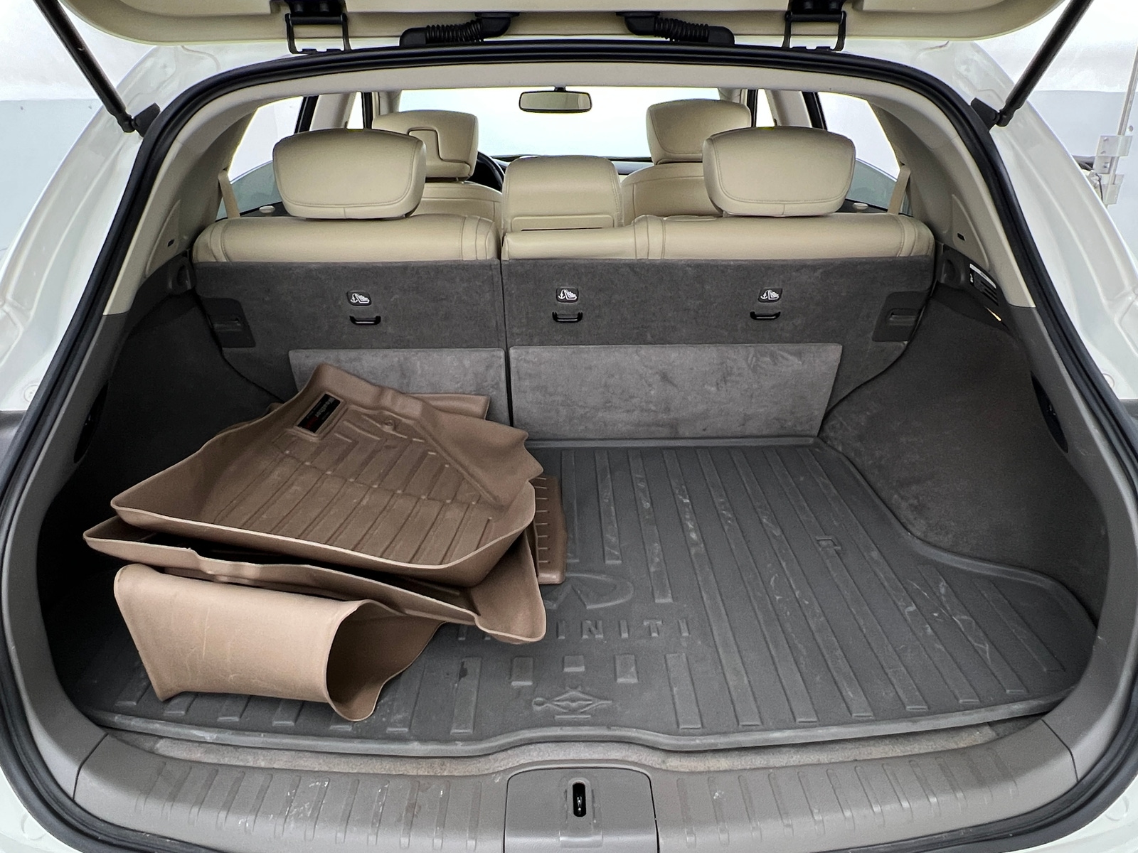 Thumbnail: 2017 INFINITI QX50 - 6