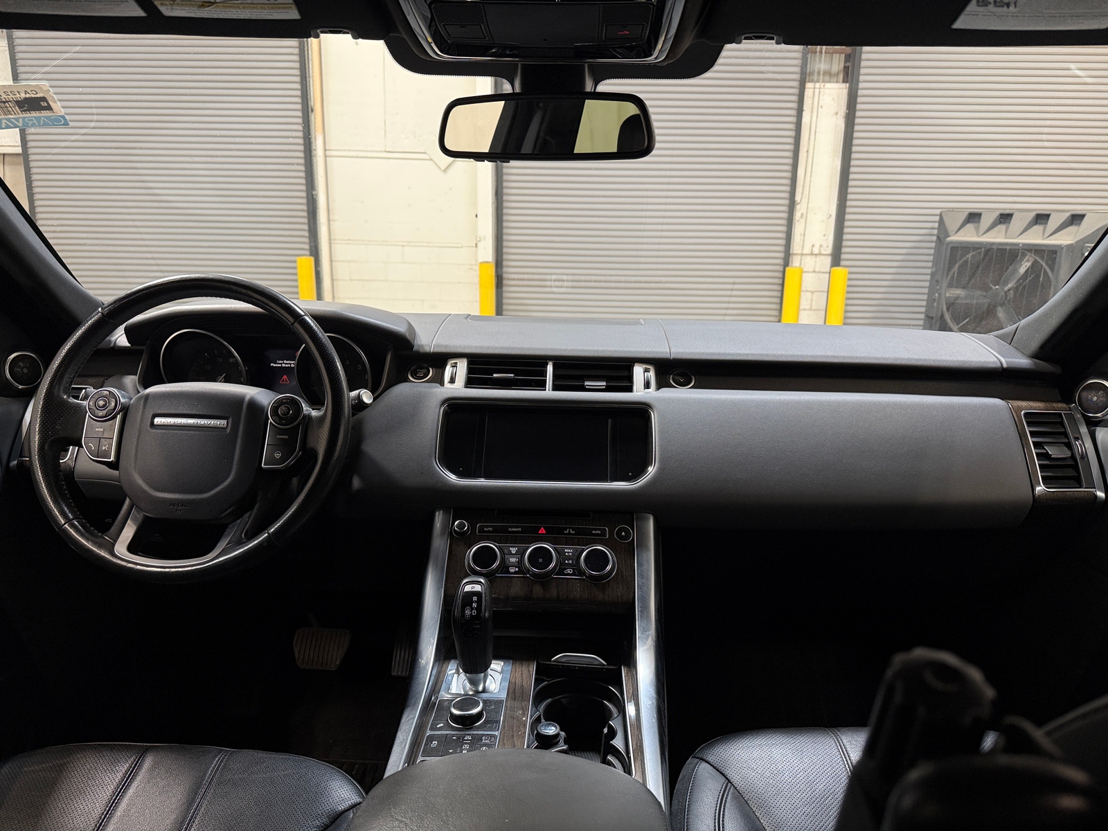 Thumbnail: 2015 Land Rover Range Rover Sport - 2