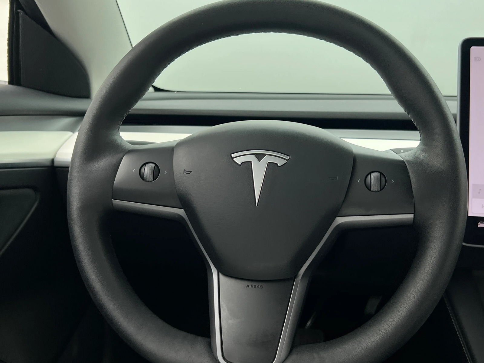 Thumbnail: 2021 Tesla Model 3 - 4