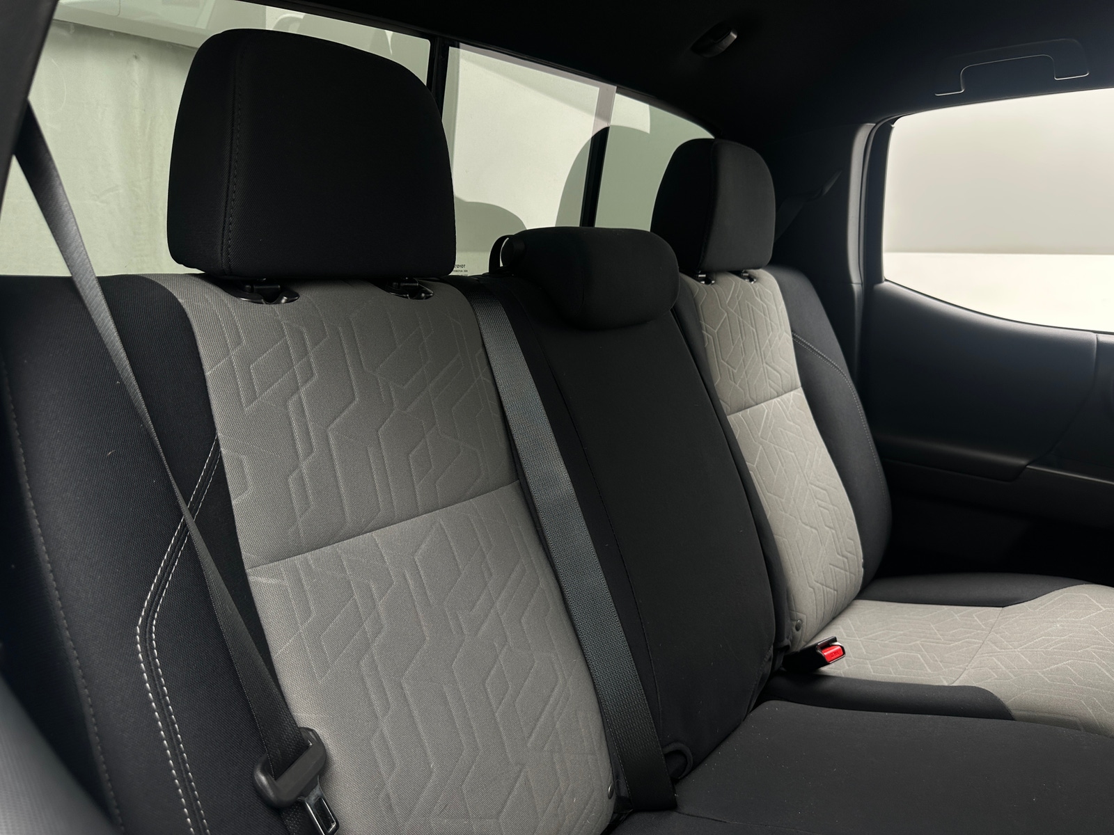 Thumbnail: 2020 Toyota Tacoma - 6