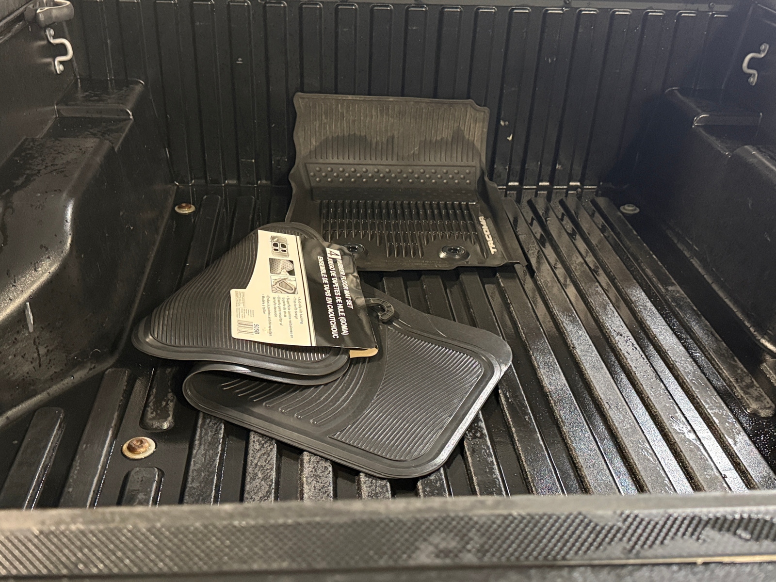 Thumbnail: 2020 Toyota Tacoma - 7