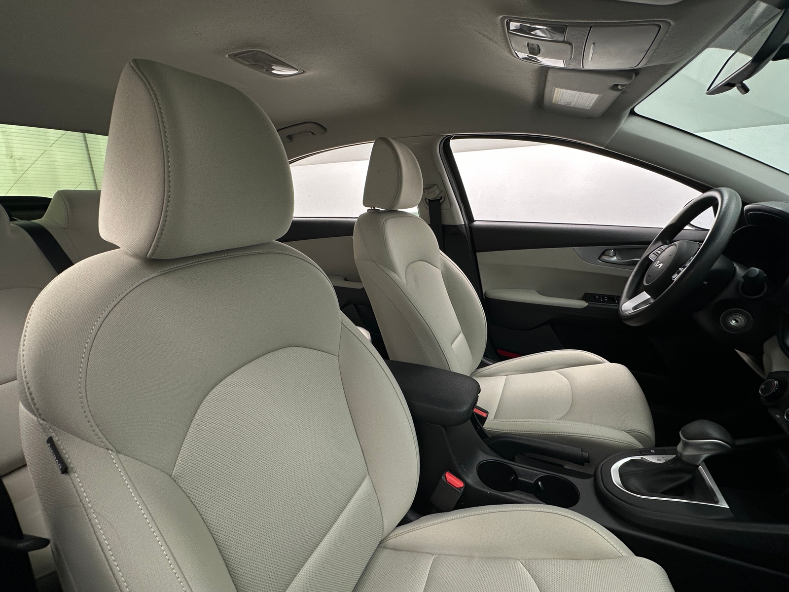 Thumbnail: 2022 Kia Forte - 2