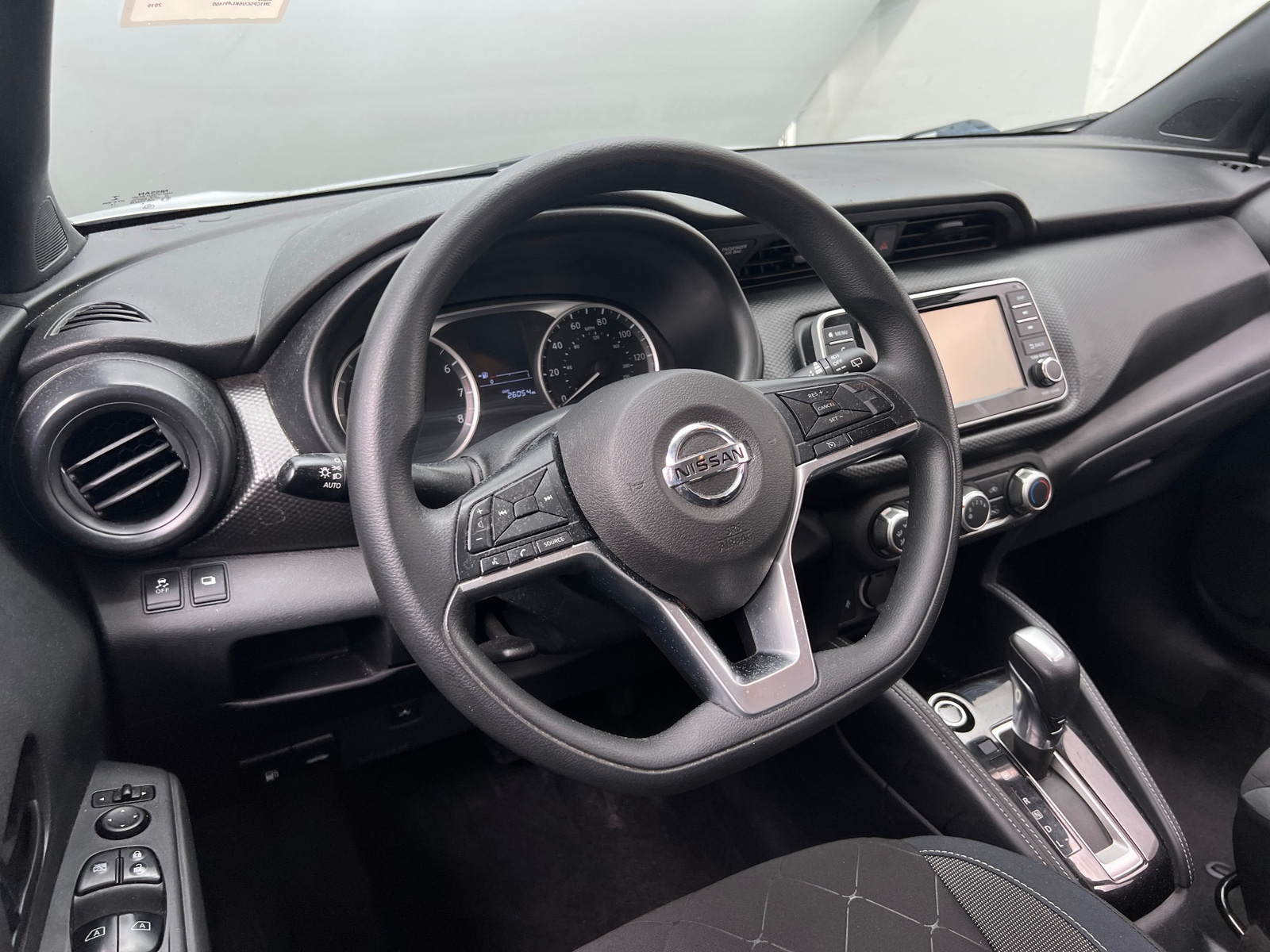 Thumbnail: 2019 Nissan Kicks - 5