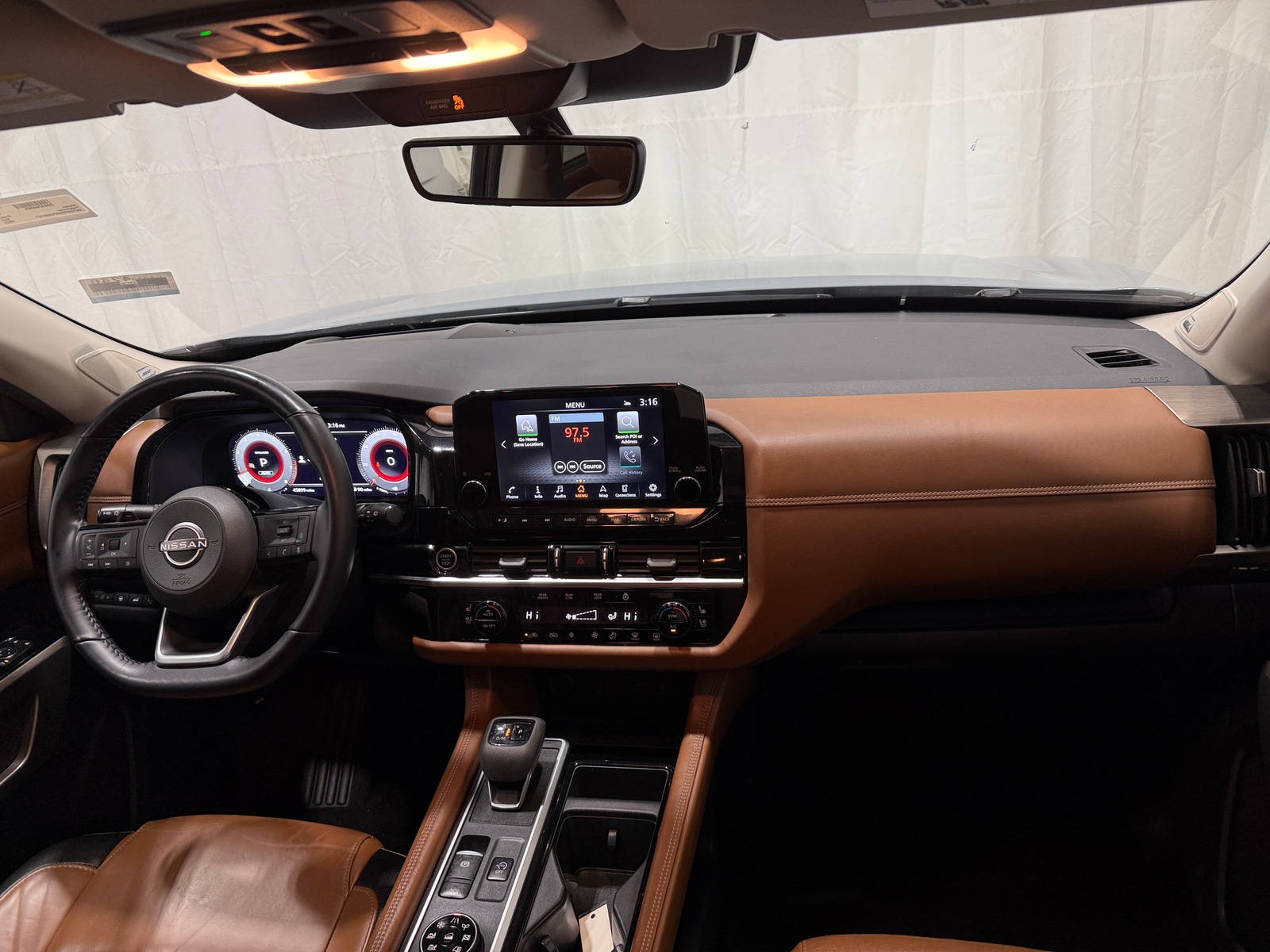 Thumbnail: 2023 Nissan Pathfinder - 2