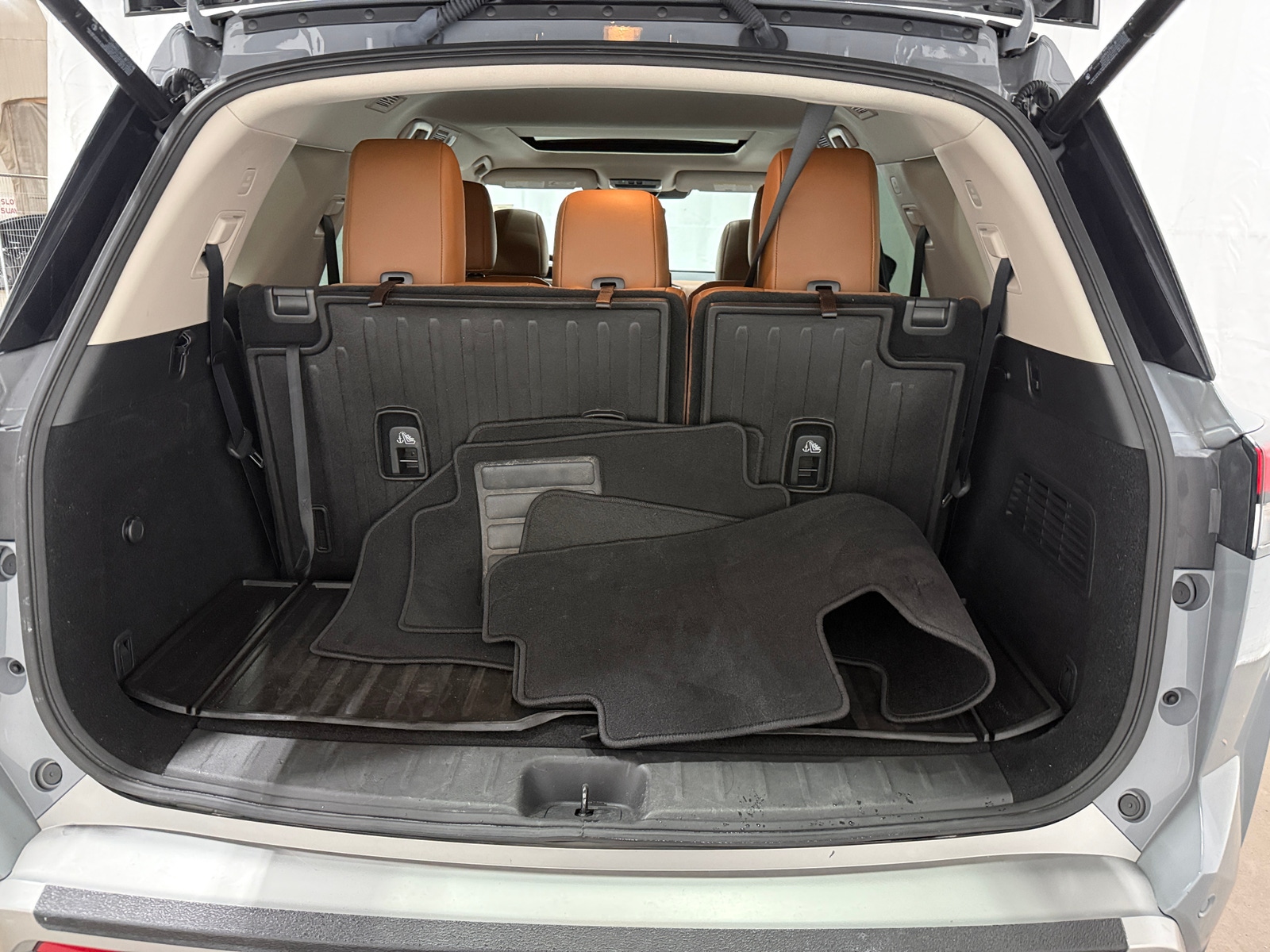 Thumbnail: 2023 Nissan Pathfinder - 6