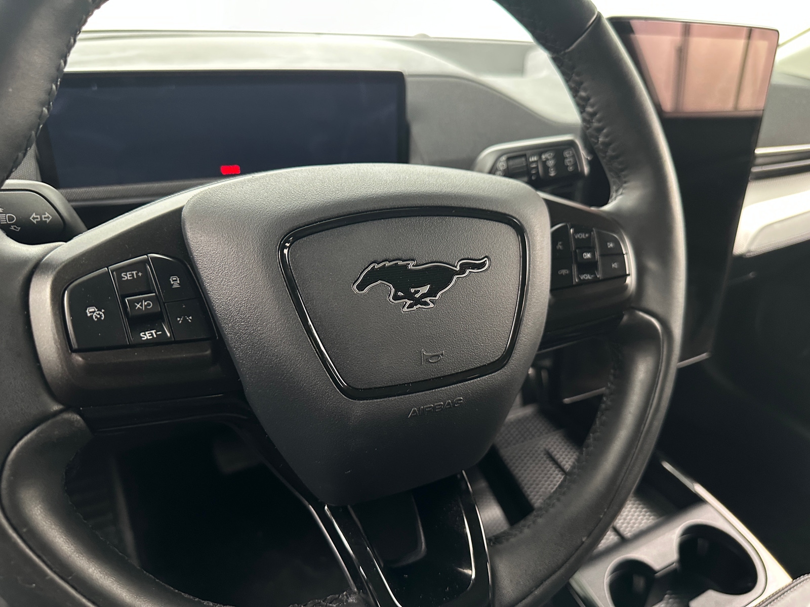 Thumbnail: 2021 Ford Mustang Mach-E - 4