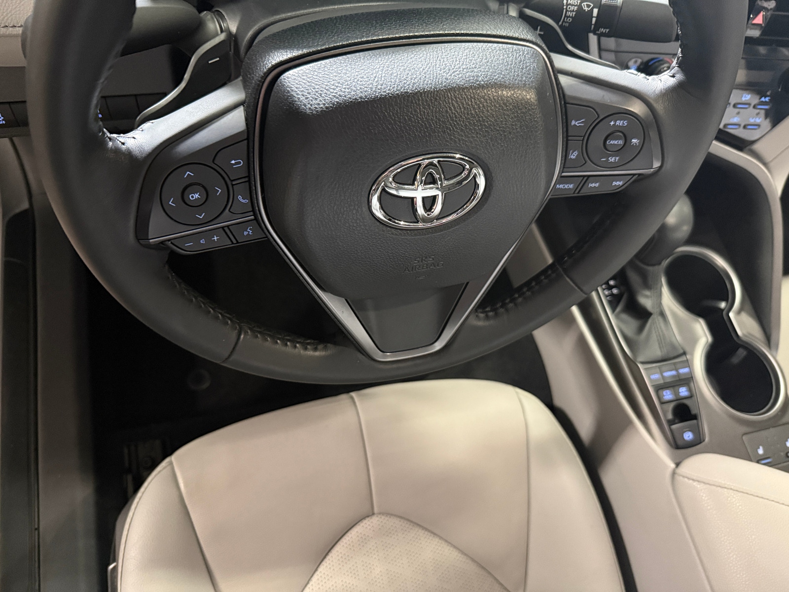 Thumbnail: 2024 Toyota Camry - 4