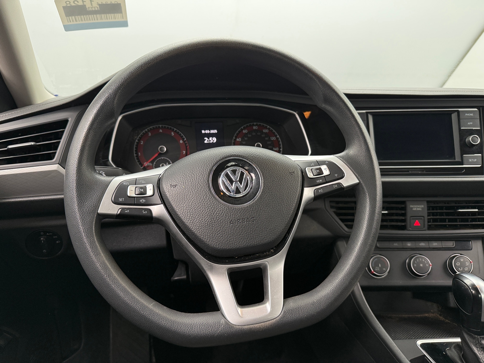 Thumbnail: 2019 Volkswagen Jetta - 5