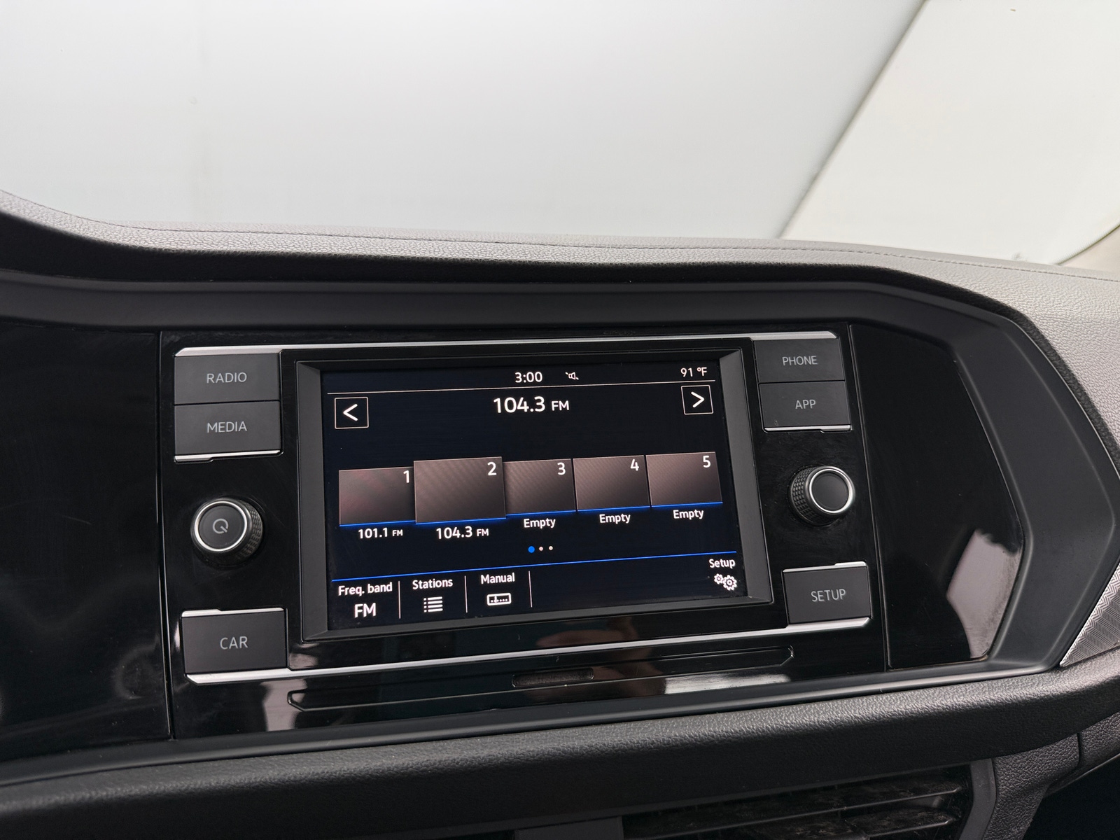 Thumbnail: 2019 Volkswagen Jetta - 4