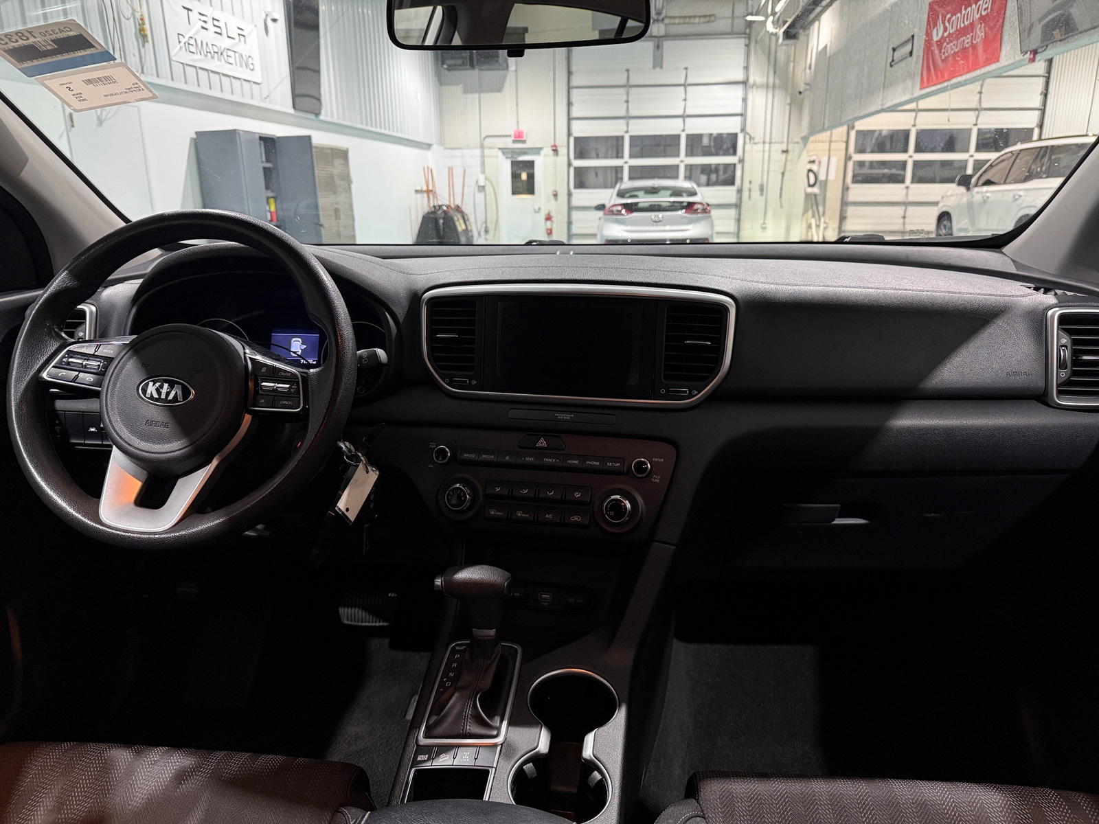 Thumbnail: 2020 Kia Sportage - 3