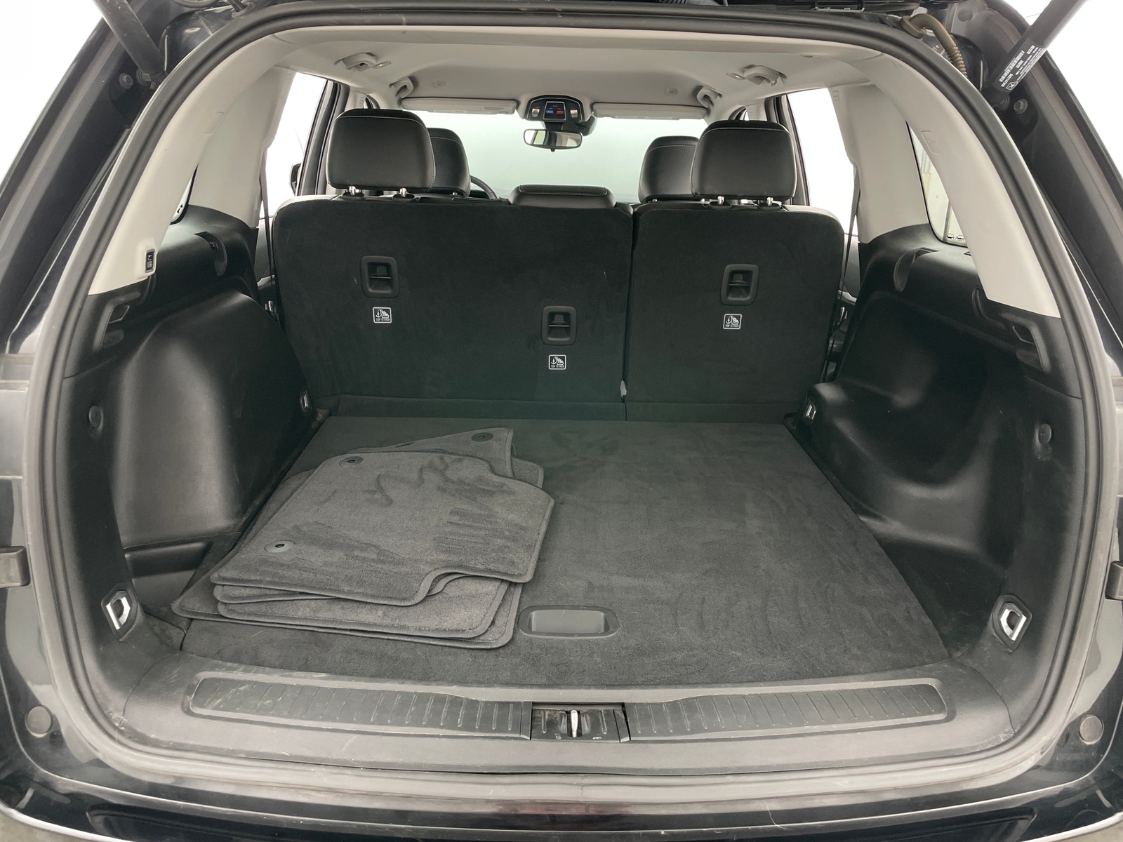 Thumbnail: 2023 Jeep Grand Cherokee - 6