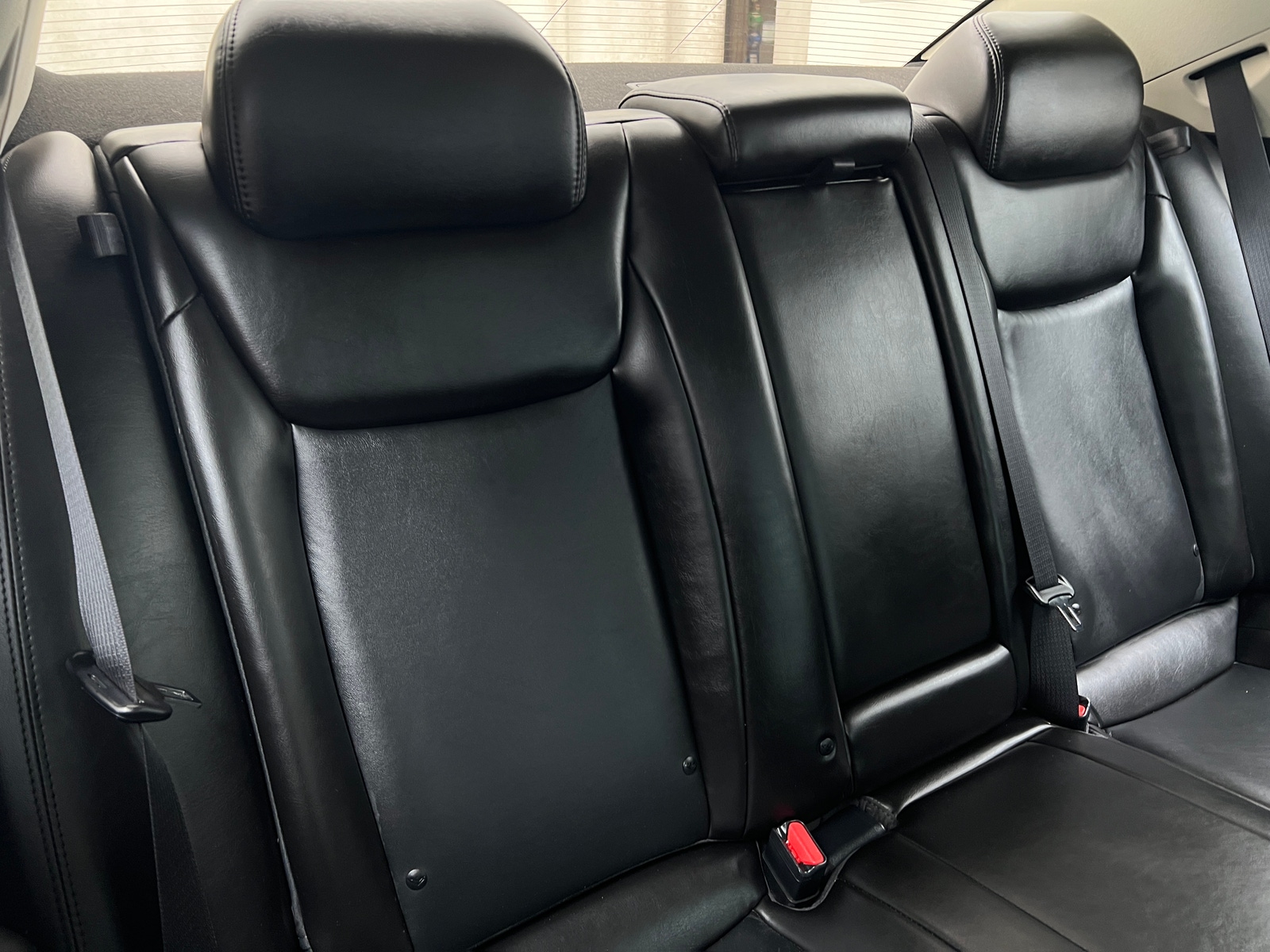 Thumbnail: 2022 Chrysler 300 - 5