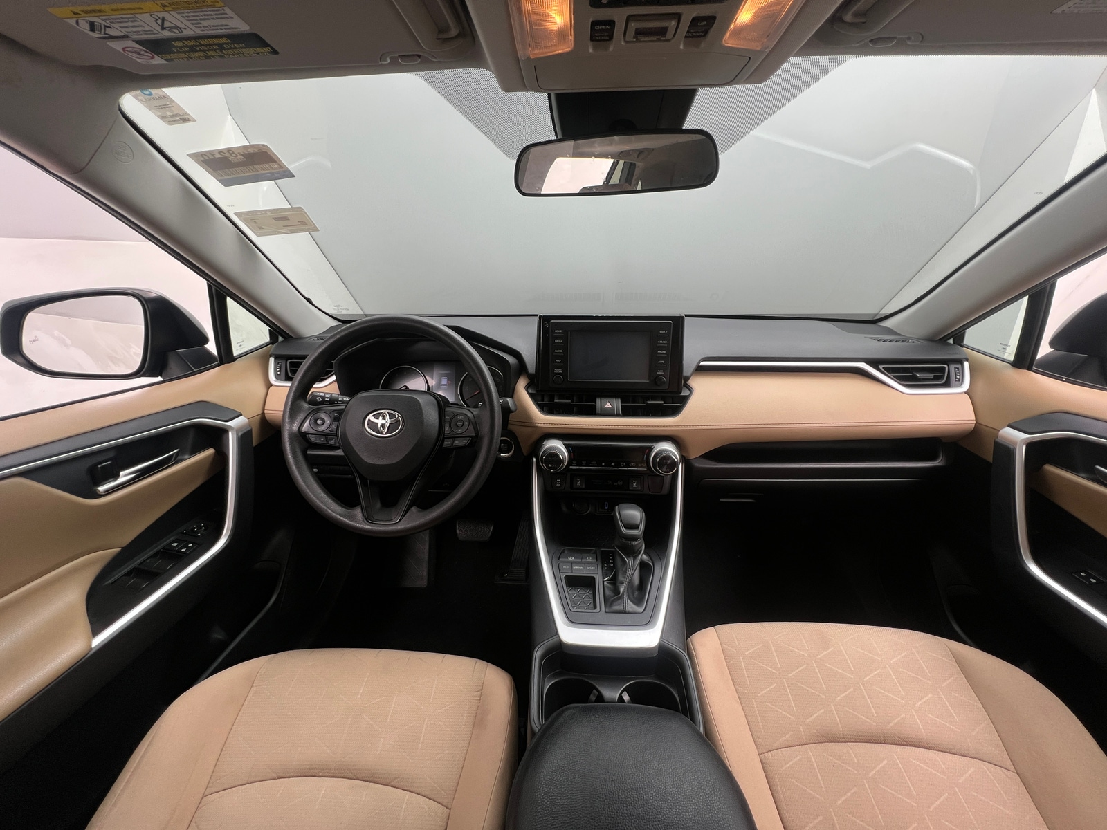 Thumbnail: 2019 Toyota RAV4 - 3