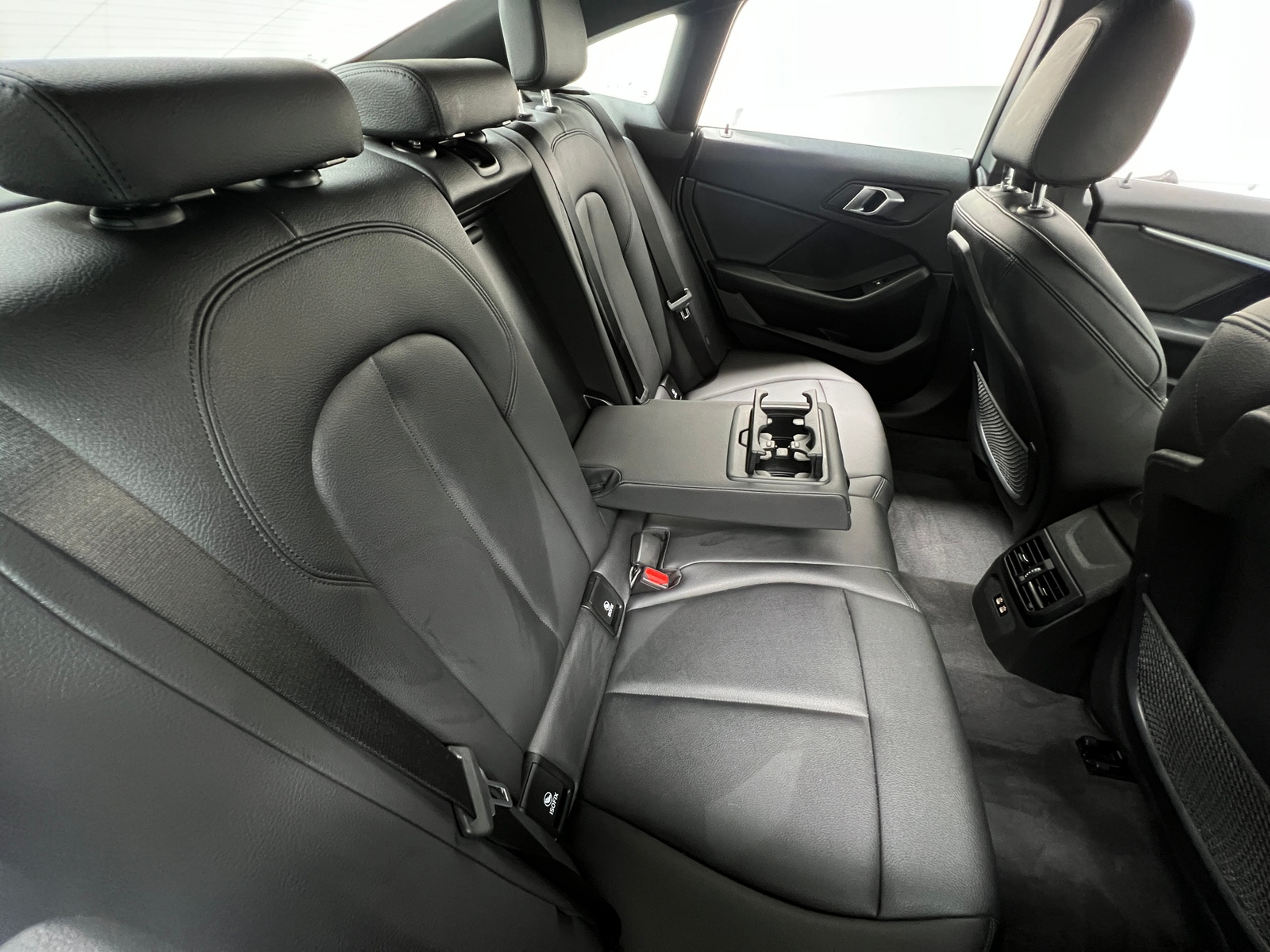 Thumbnail: 2024 BMW 2 Series - 5