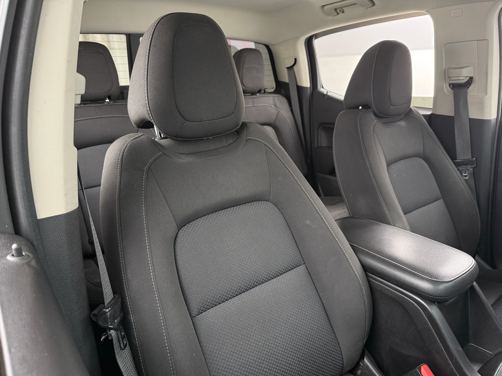 Thumbnail: 2017 Chevrolet Colorado - 2