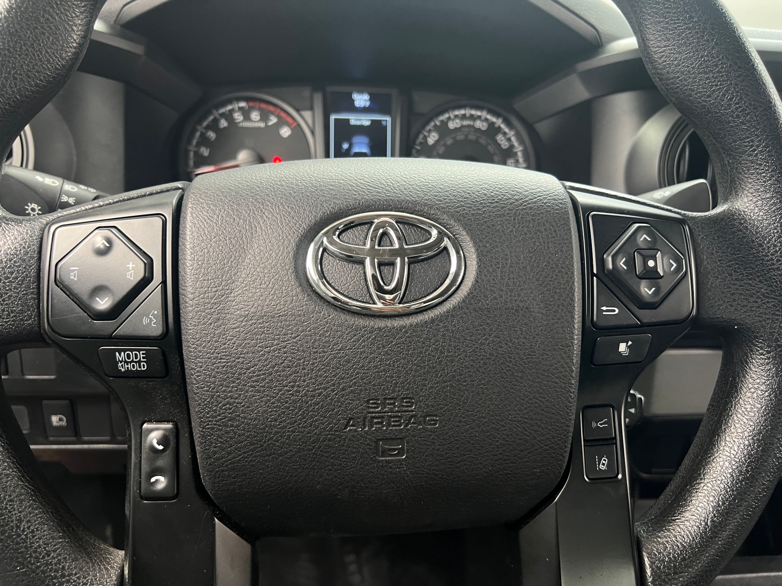 Thumbnail: 2022 Toyota Tacoma - 5